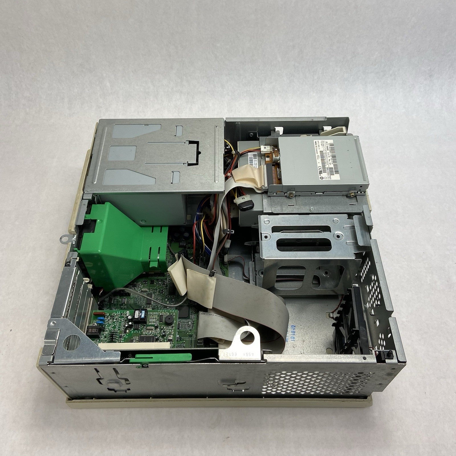 Dell Optiplex GX110 DT Intel Pentium III 866MHz 128MB RAM No HDD No OS7
