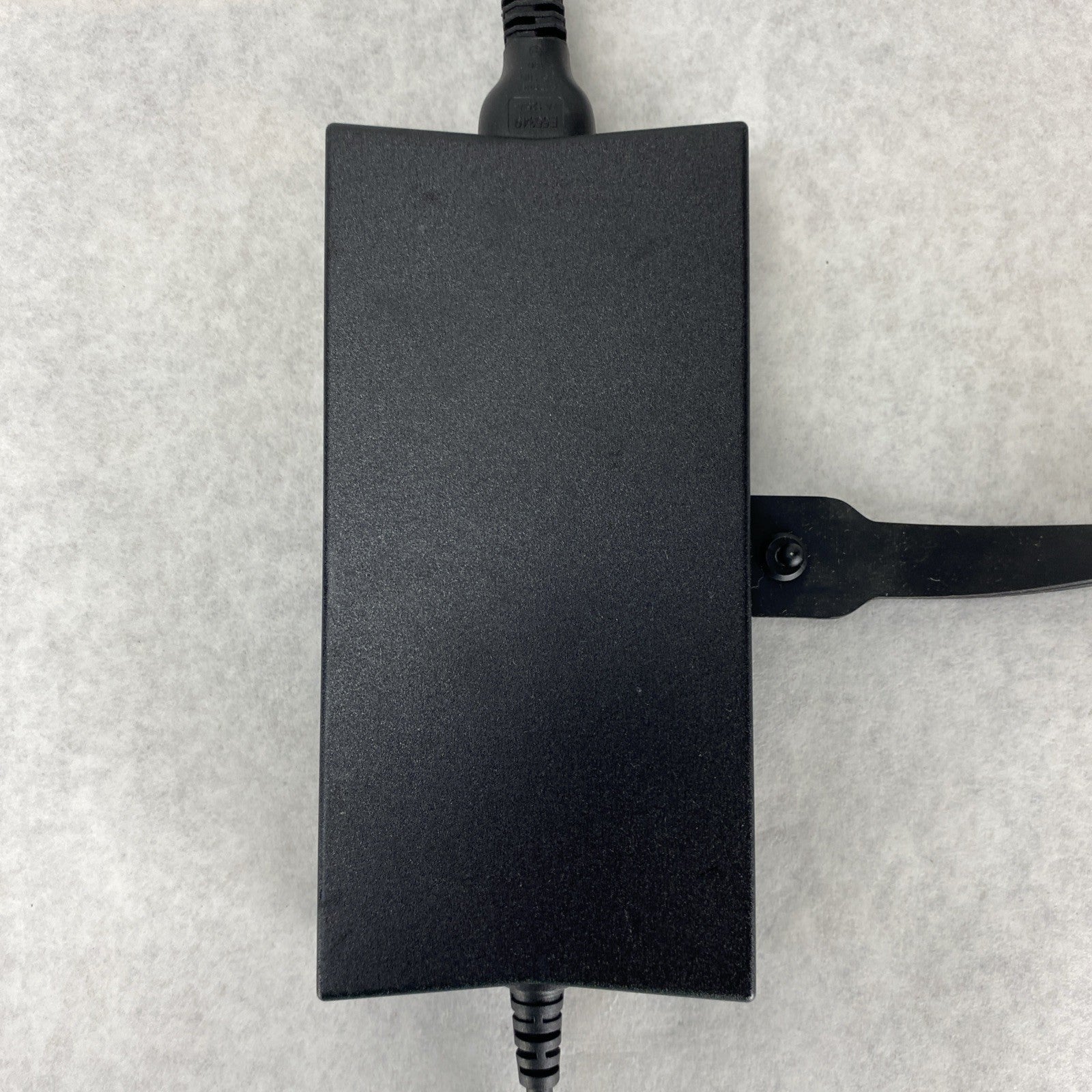 Dell HA130PM160 7.4mm 19.5V 6.7A 130W AC Power Adapter P7KJ5 (Lot of 6)