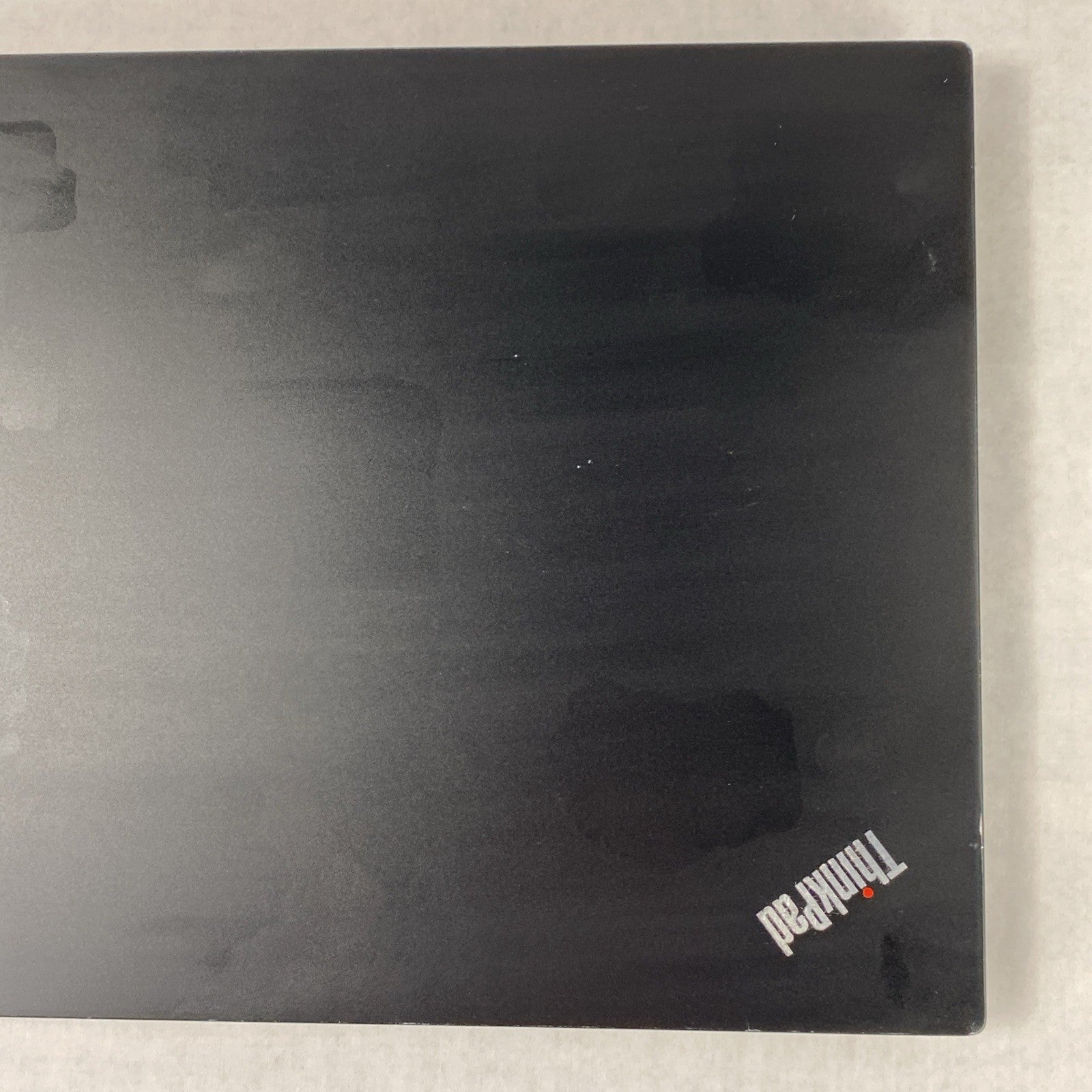 Lenovo ThinkPad E480 Intel Core i5-8250U 1.60 GHz 8GB RAM 14" No HDD No OS