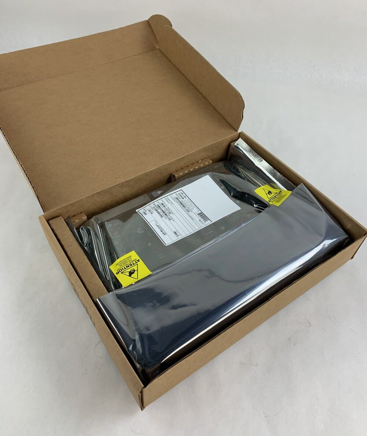 Cisco Catalyst WS-X4748-UPOE+E 4500-E UPoE Switch Line Card 48 Ports Box Opened