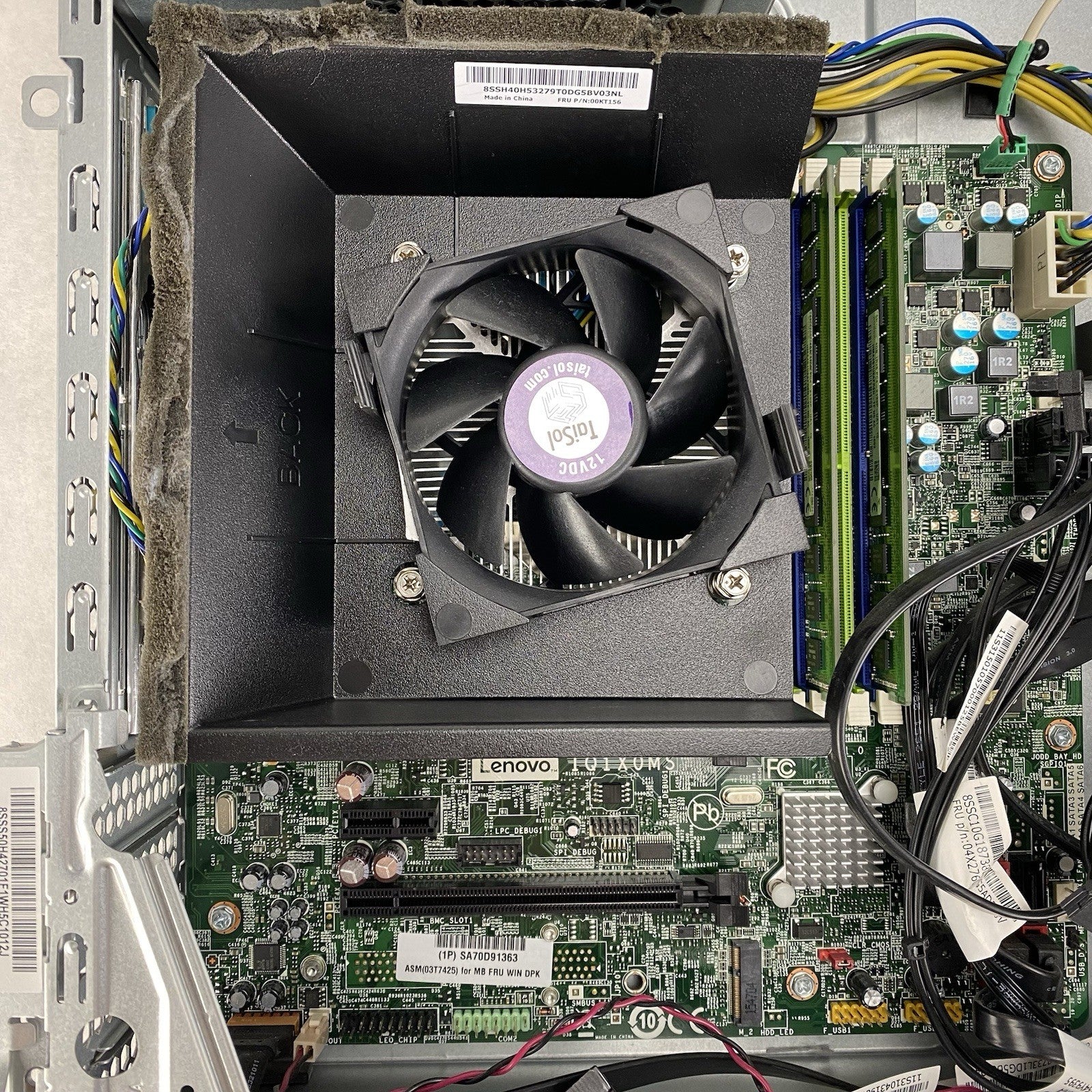 Lenovo ThinkCentre M900 SFF Intel Core i5-6500 3.2GHz 8GB RAM No HDD No OS