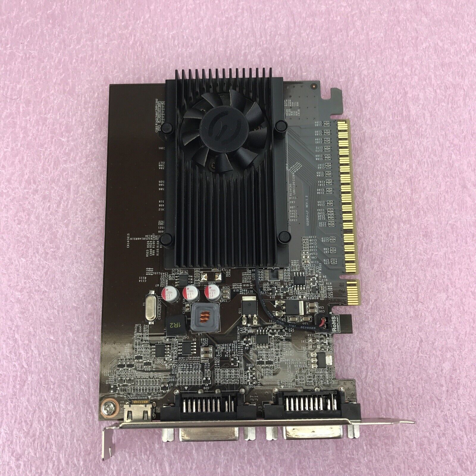 GeForce GT520 1G PCI-E 01G-P3-1526-KR Graphics Card GPU P1310
