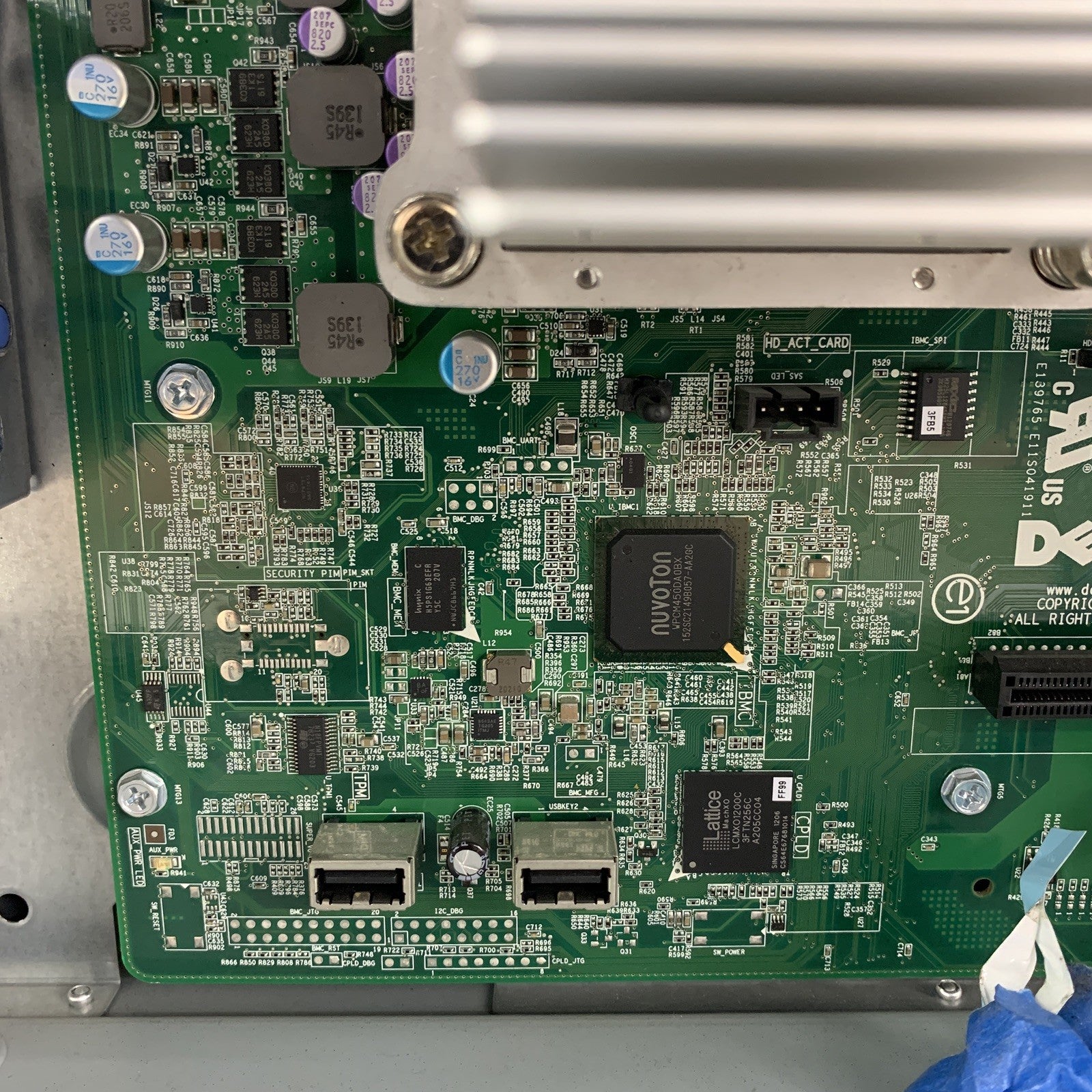 Dell PowerEdge T110 II Server Tower Pentium G620 2.6 GHz 8 GB RAM No OS No HDD