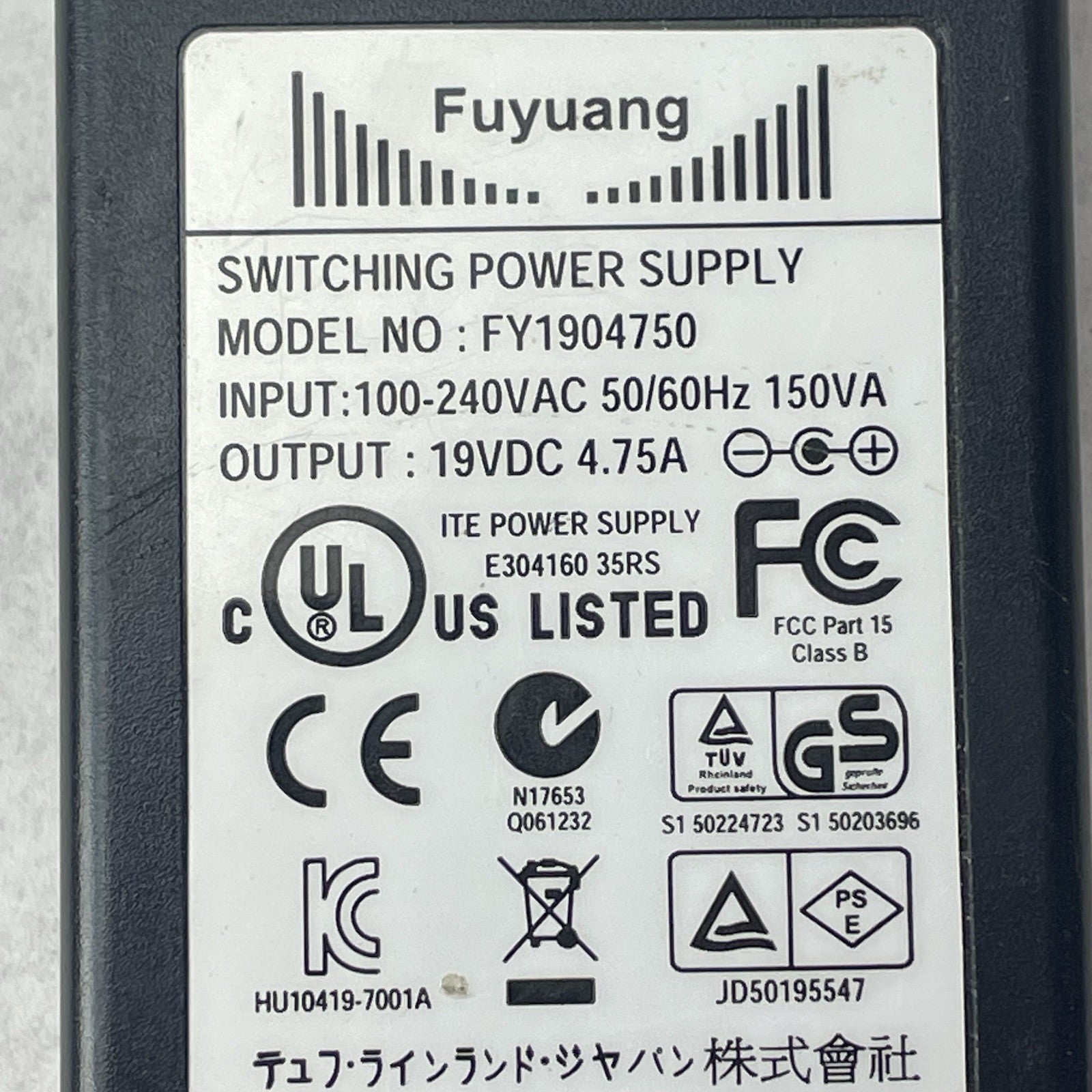 Fuyuang FY1904750 19V 4.75A Switching AC Adapter Power Supply Charger Lot of 35
