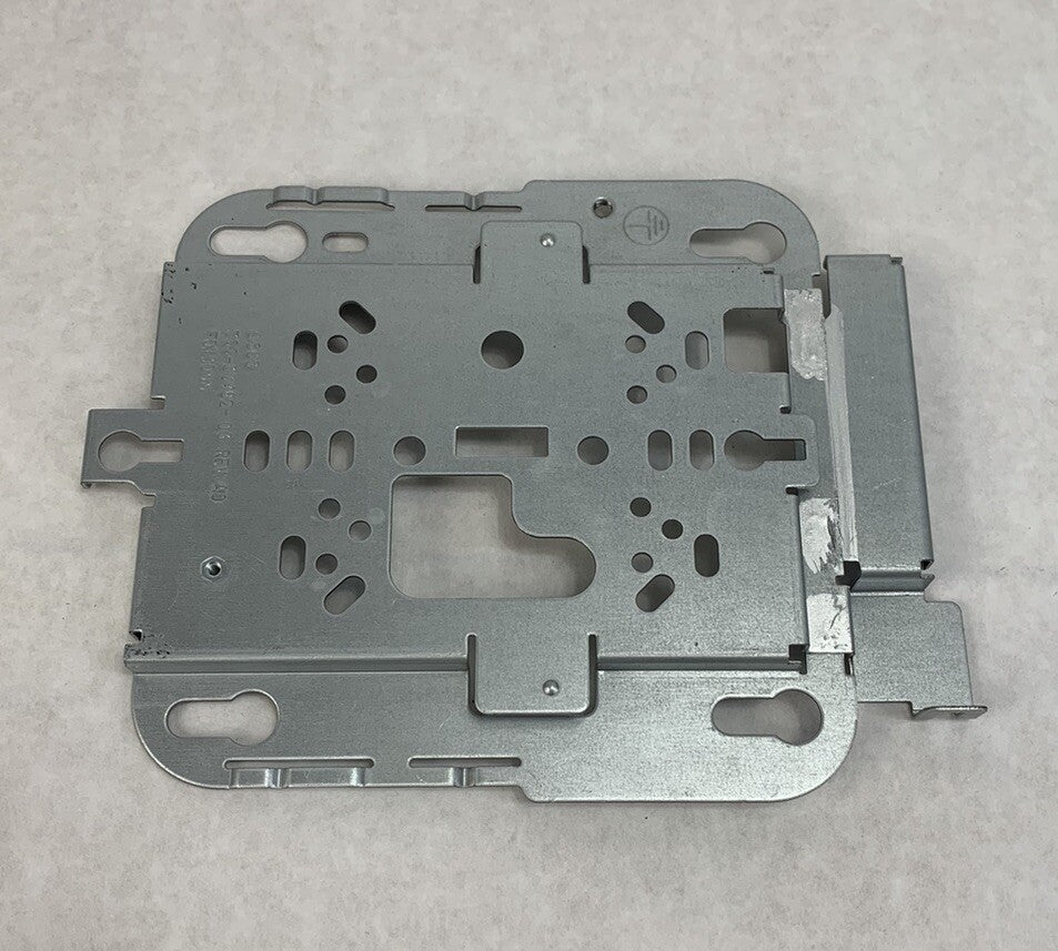 Cisco 700-30482-03 Mounting Kit (Lot of 2)