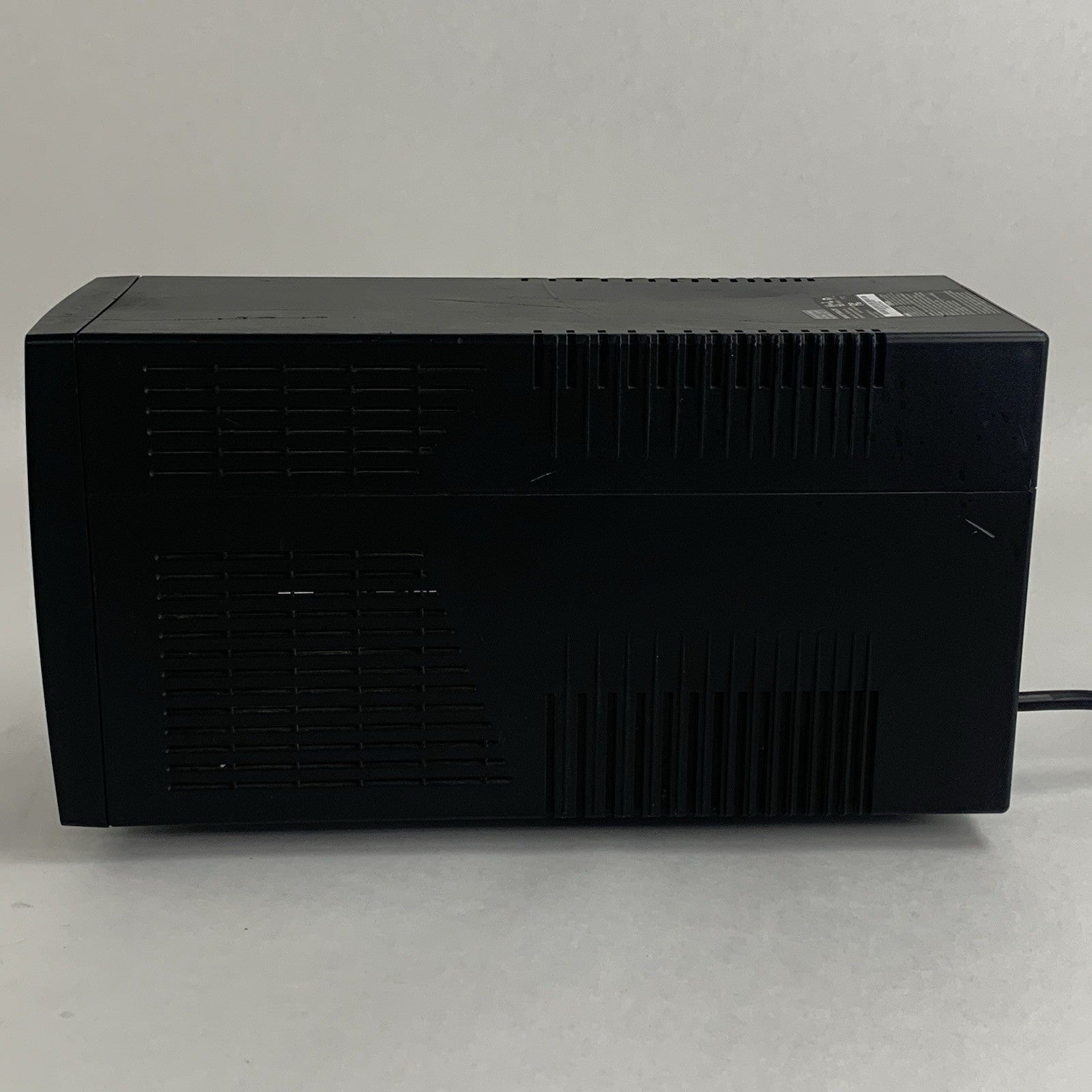 Tripp Lite SMART1500LCDT 900W 1500VA Smart LCD UPS Back Up Tower No Batteries5