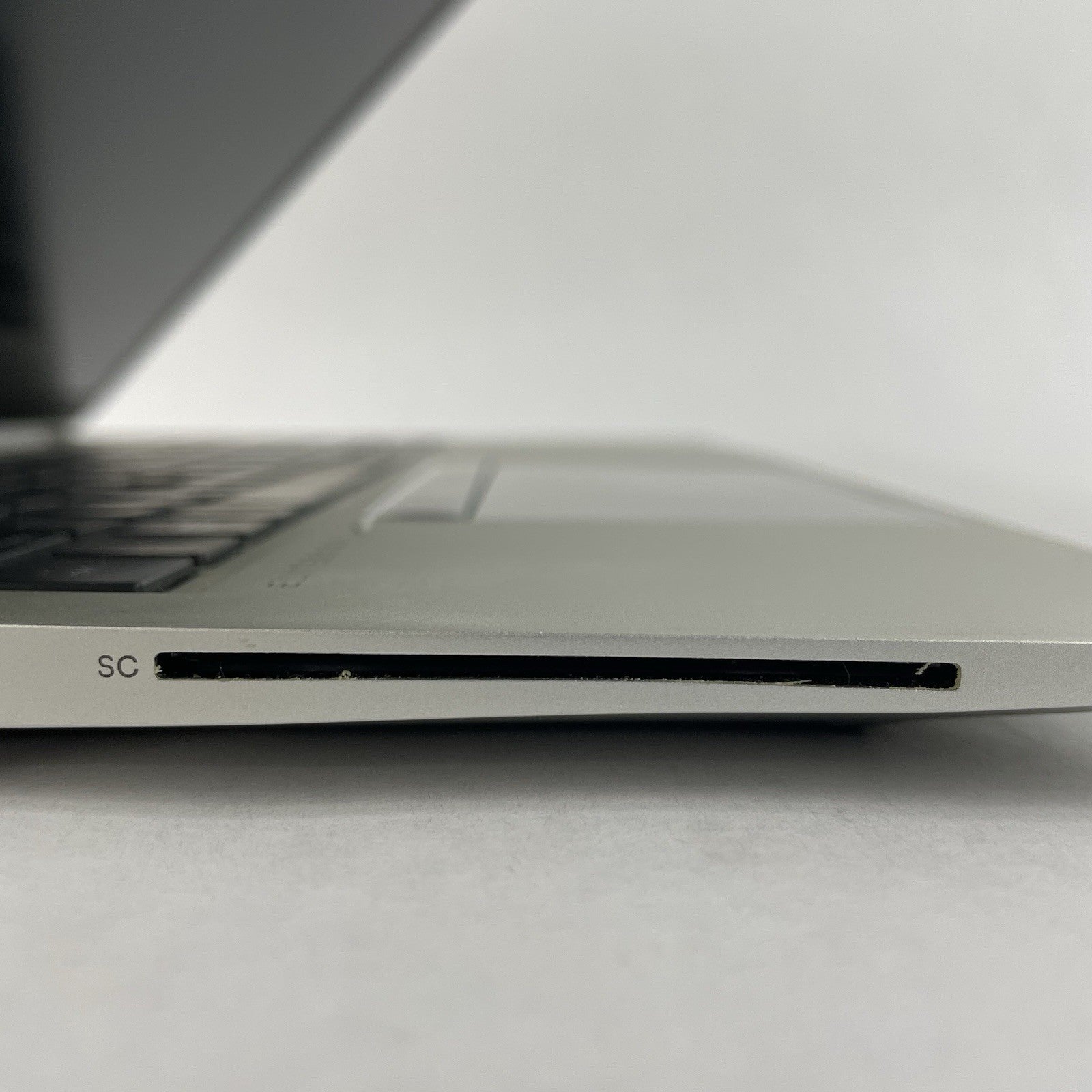 HP EliteBook 850 G8 15.6" i7-1185G7 3.00 GHz 8 GB RAM No SSD/OS/AC/Batt6