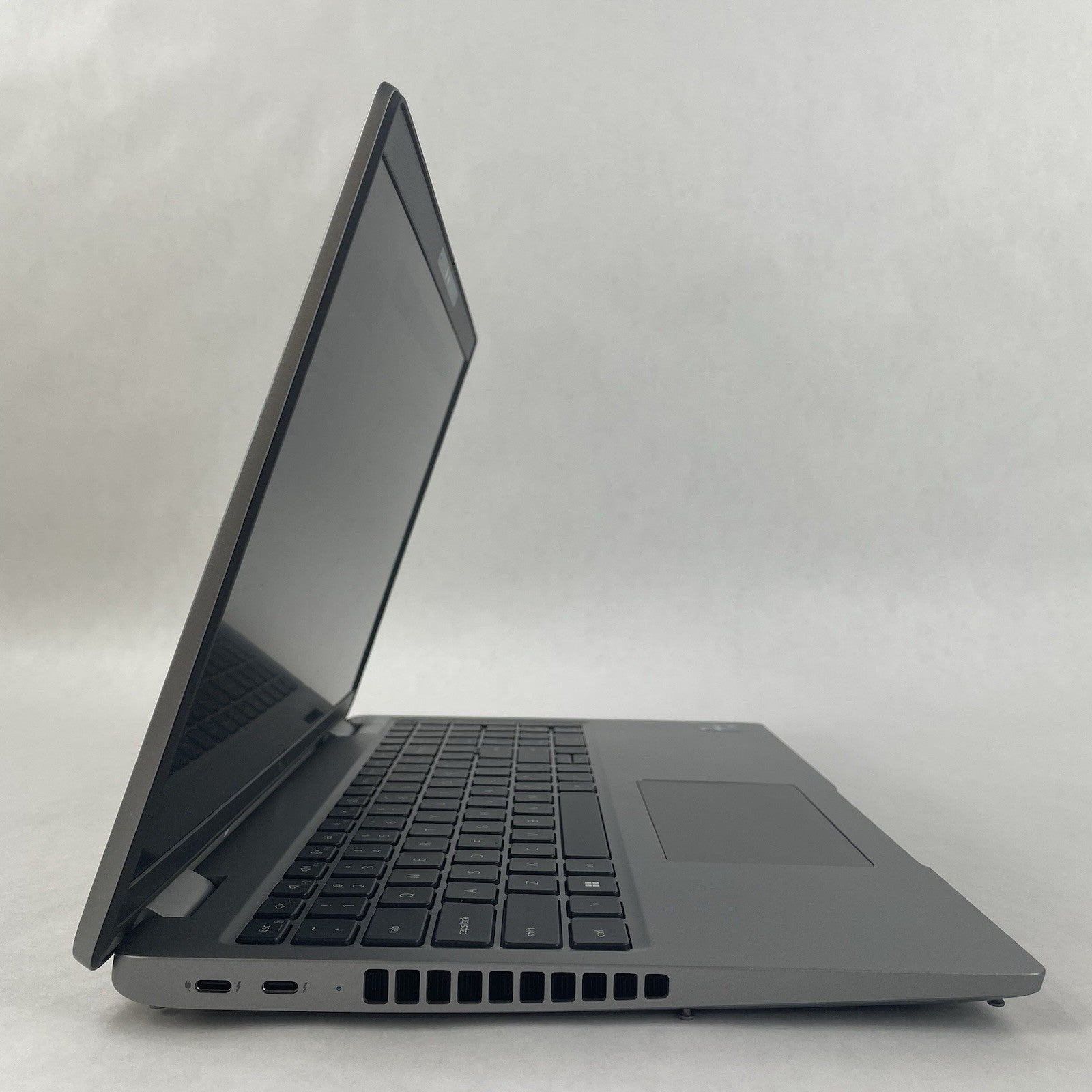 Dell Latitude 5540 15.6" i5-1345U 4.35 GHz 8 GB RAM No SSD/OS/AC4