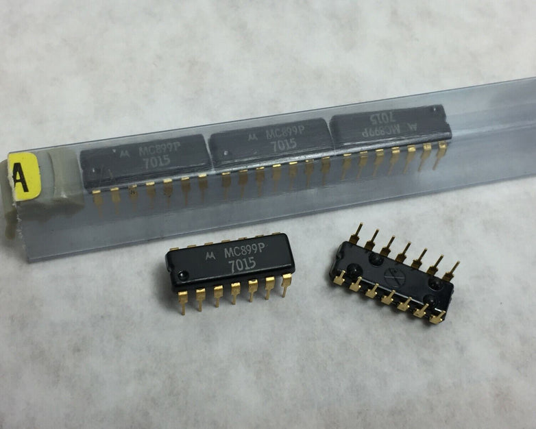 Motorola MC899P 14 Pin Gold Dip IC (Lot of 5)