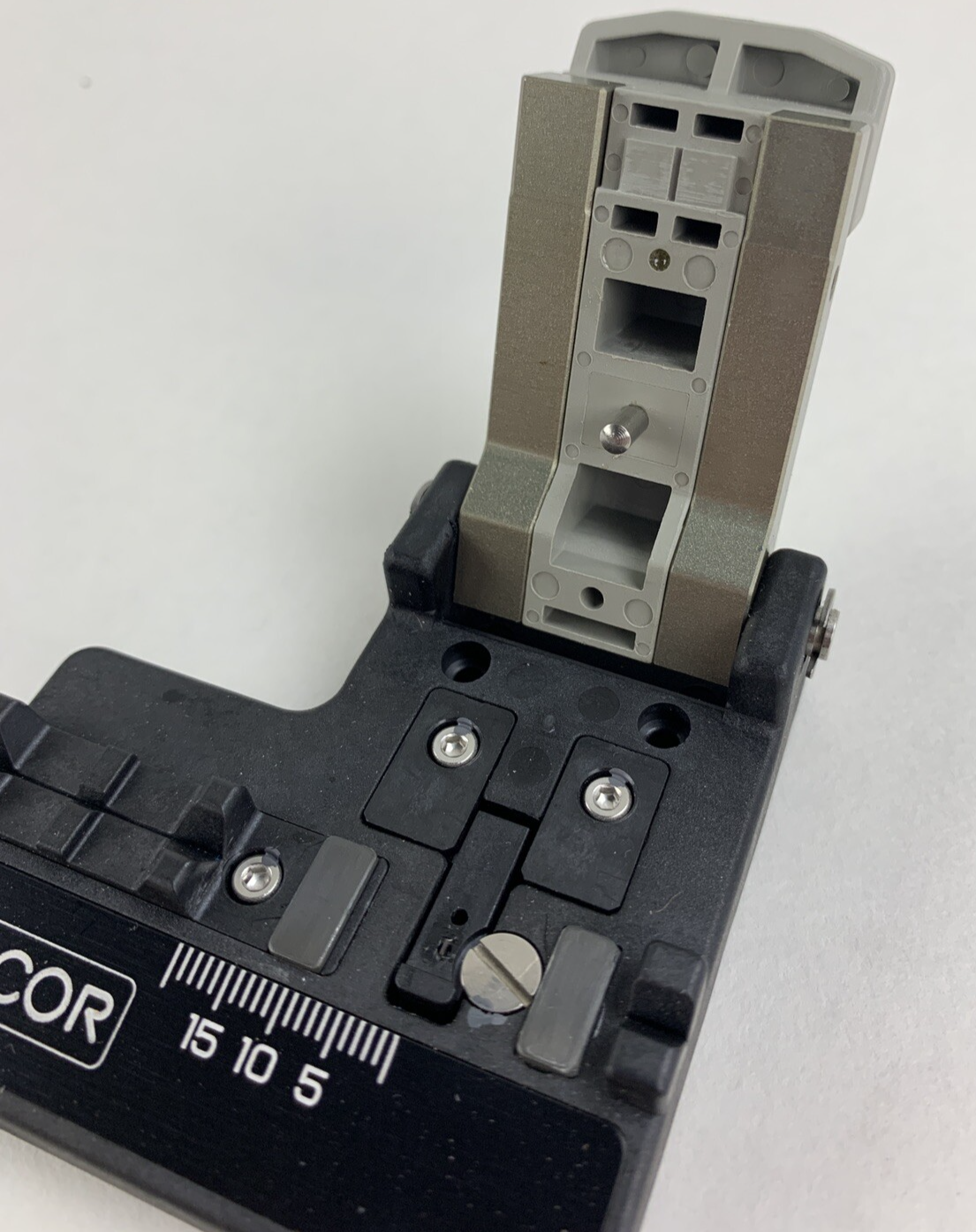 Siecor FBC-006 Corning Cable Systems  High-Precision Fiber Cutter Cleaver