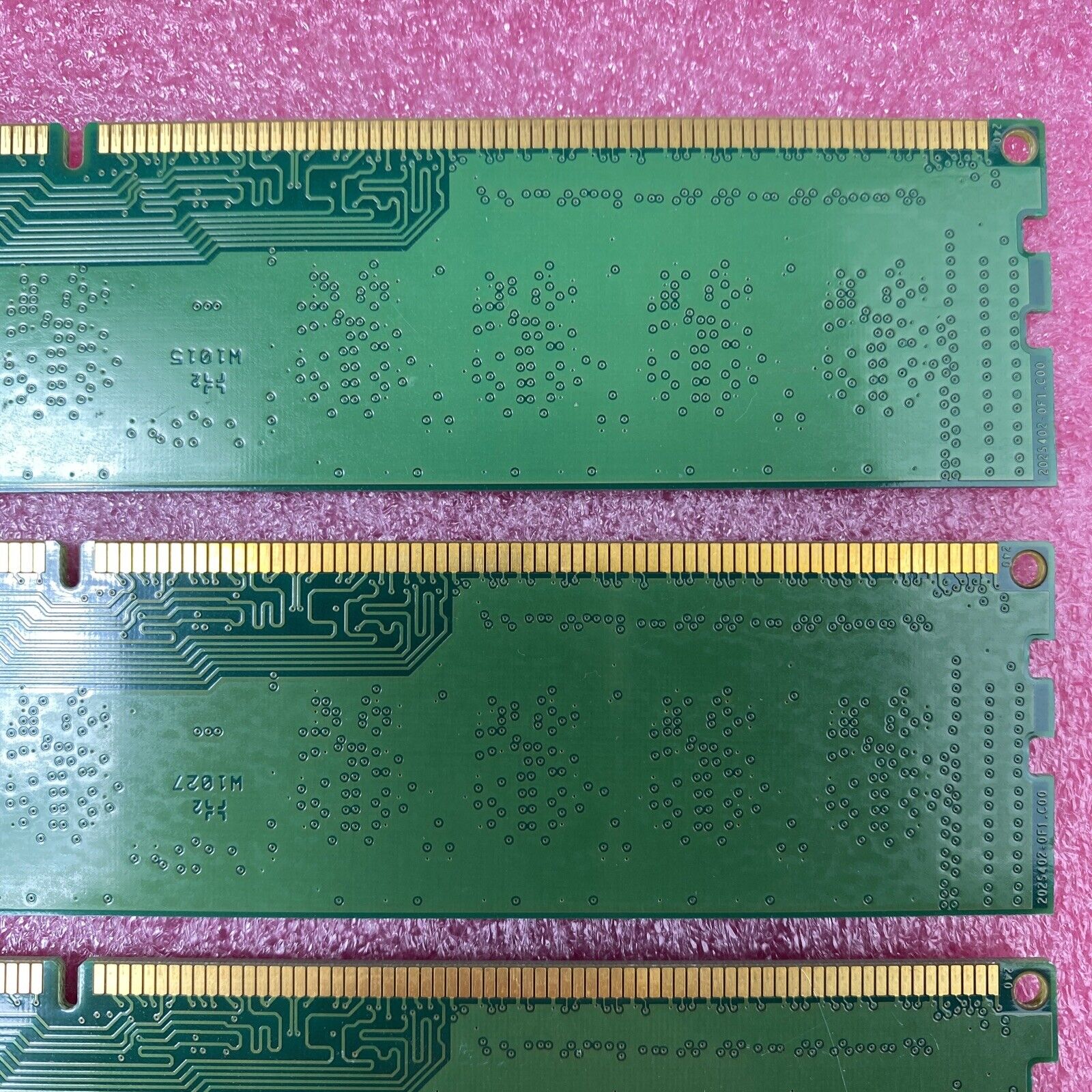 Lot ( 4 ) 1GB Kingston KTW149-ELD Desktop Memory PC3-10600U DDR3 1RX8