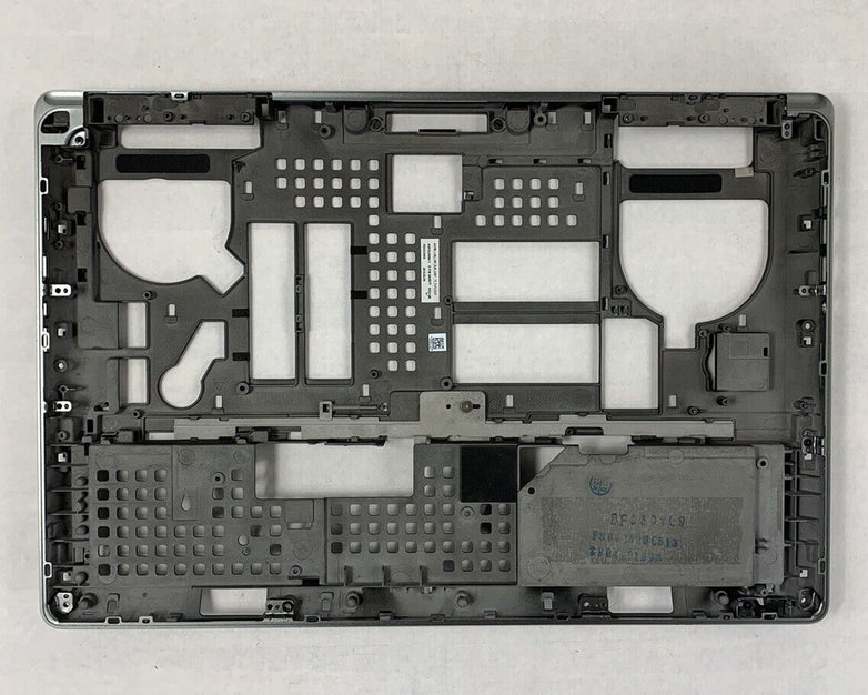 Dell Precision 7710 7720 Laptop Bottom Base Assembly 04M07T