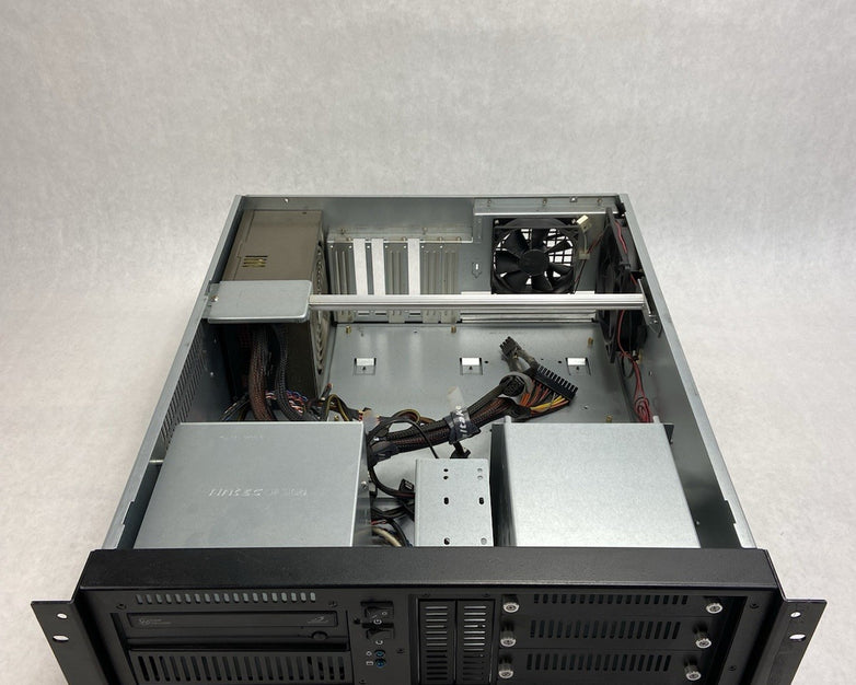Antec Take 4 4U Server Chassis No Front Faceplate ThermalTake ToughPower XT 875W