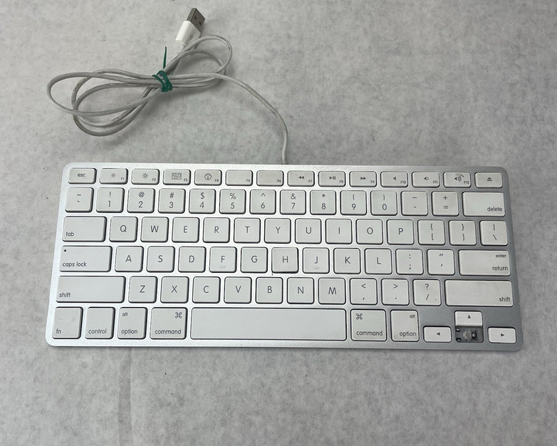 Apple A1242 MB869LL/A Wired Keyboard Tested Missing Key