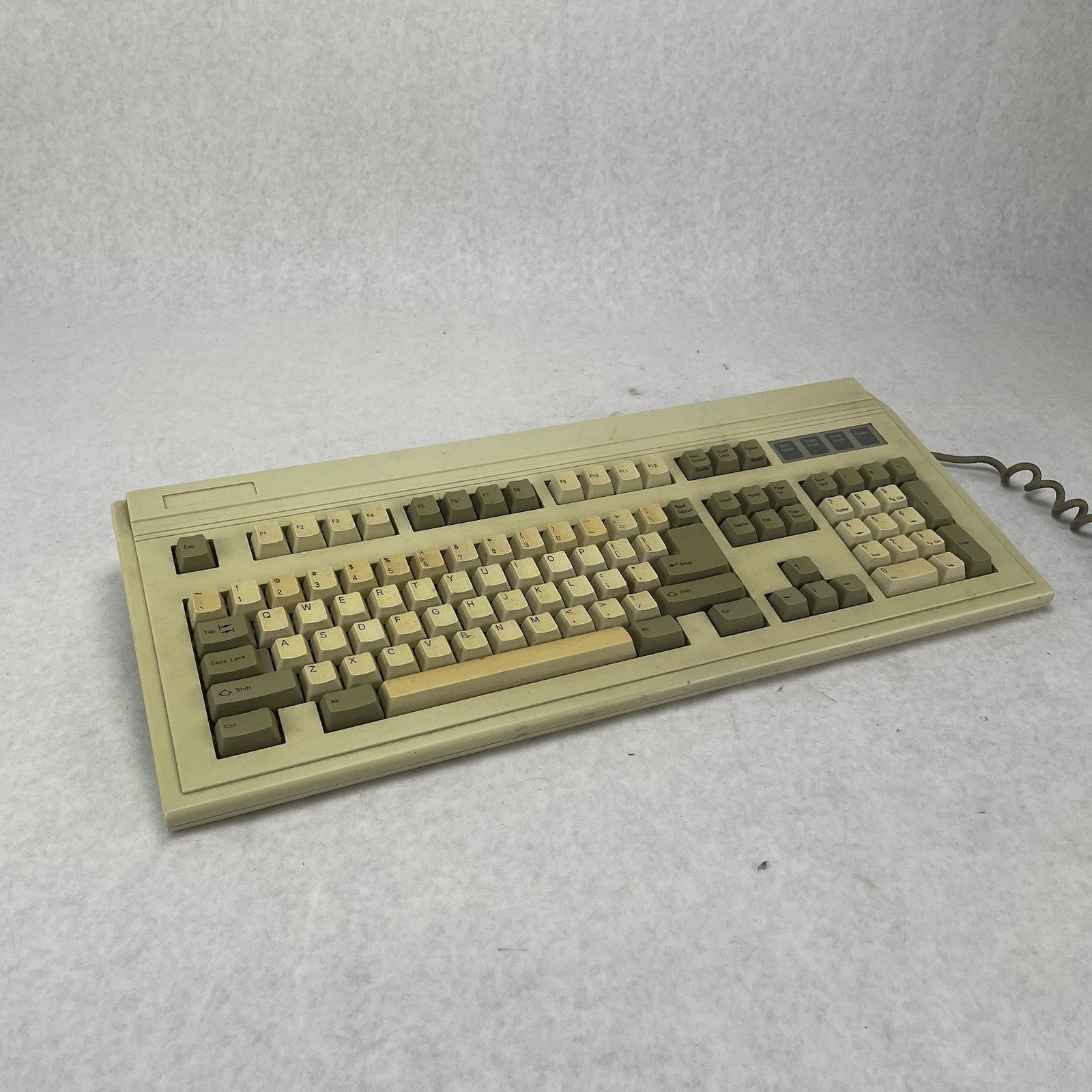 Acer 6311-KW "Acer Switch" Keyboard. Yellowed Tested0