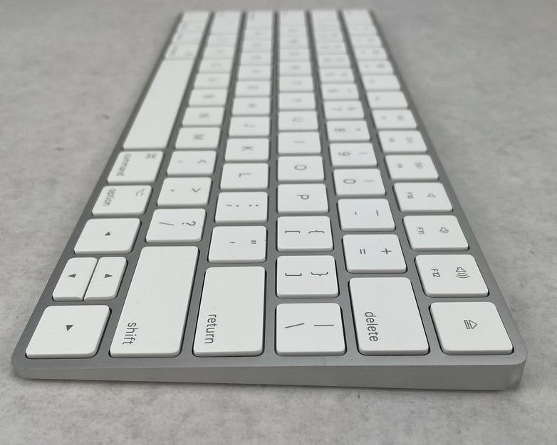 Apple Magic Wireless Rechargeable Keyboard A1644 Tested Working