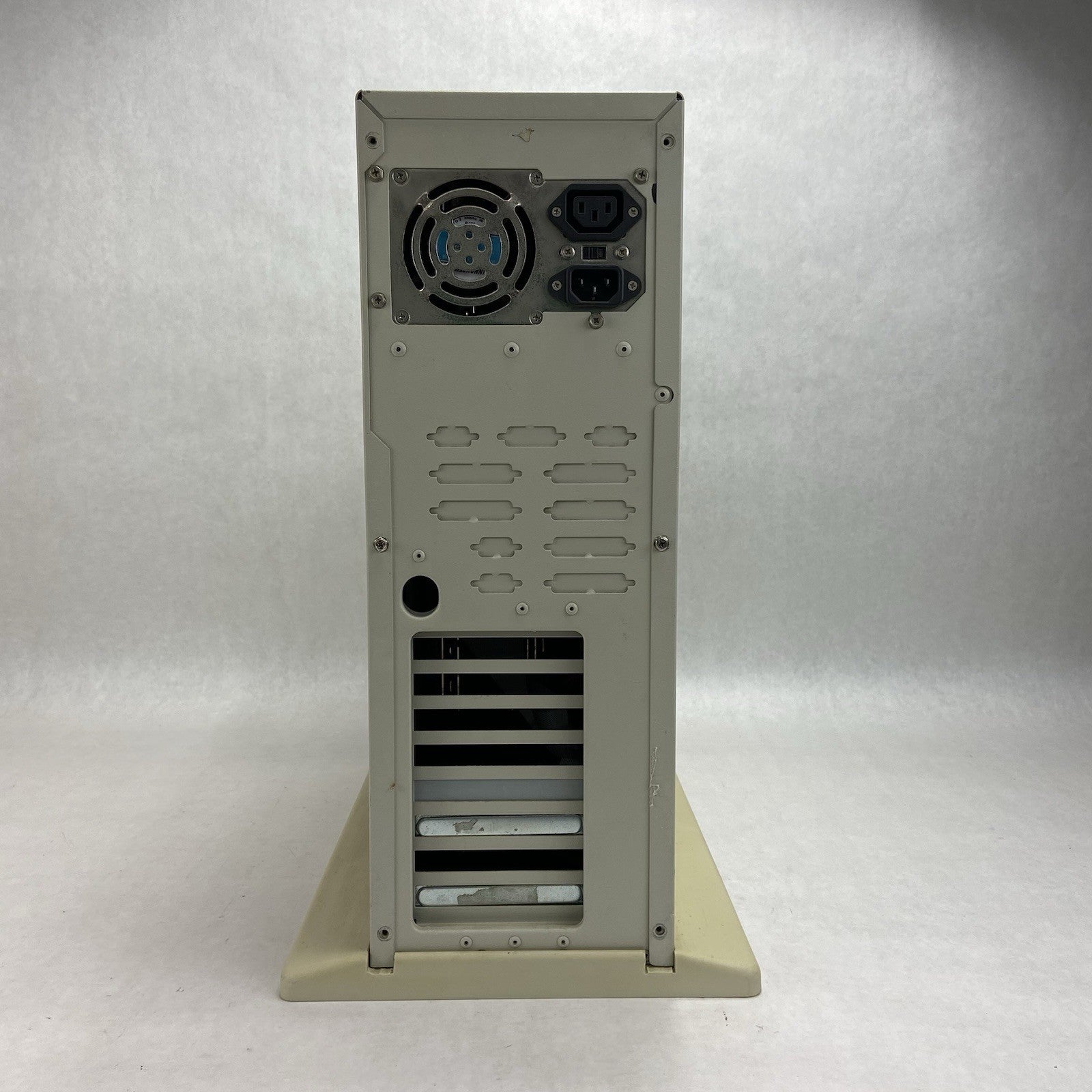 Unbranded Vintage Beige AT Mid Tower Computer Case Power Win 220A 220W PSU3