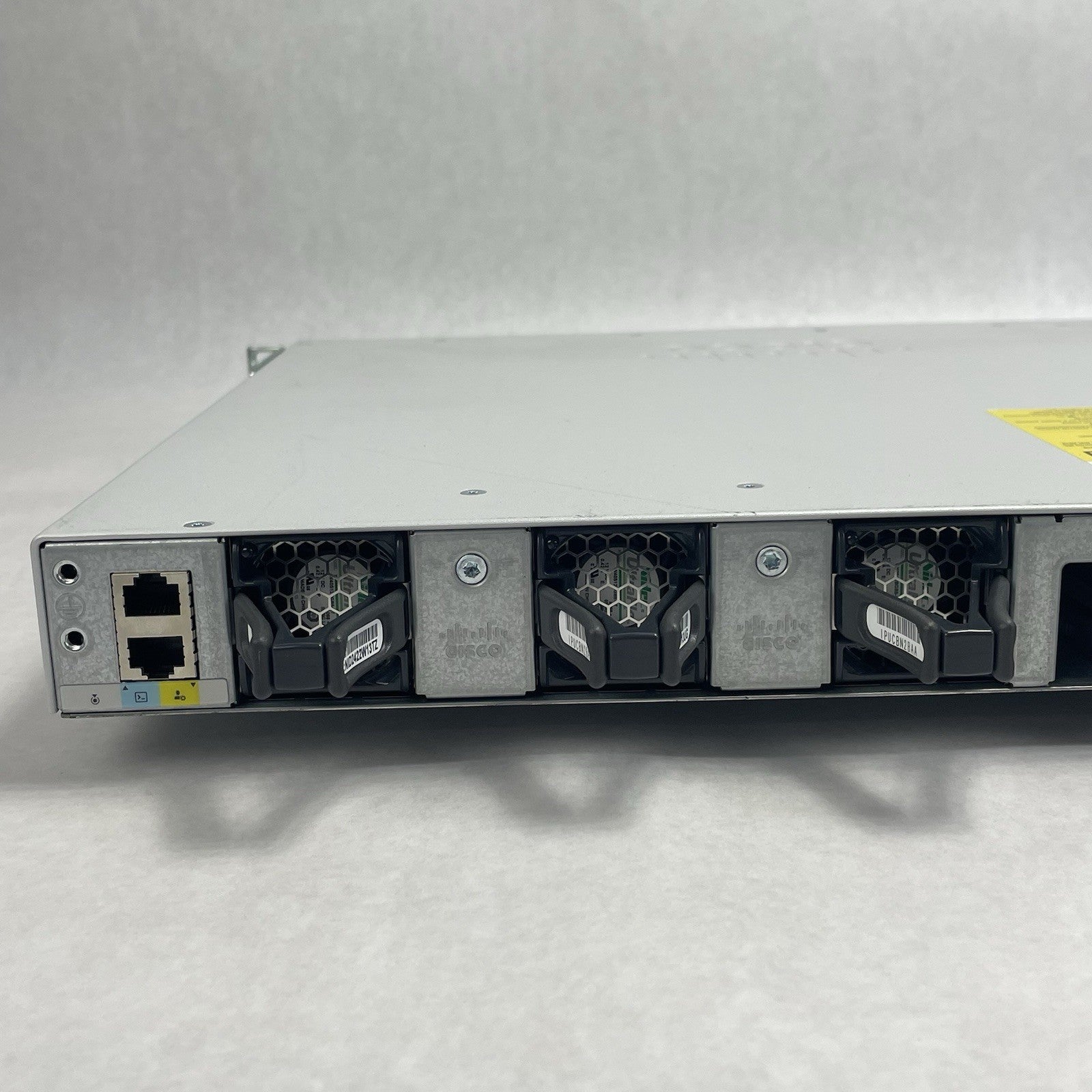 Cisco Catalyst C9300L-24T-4G-E V01  24-Port 9300 Tested & Reset 2x PSU7