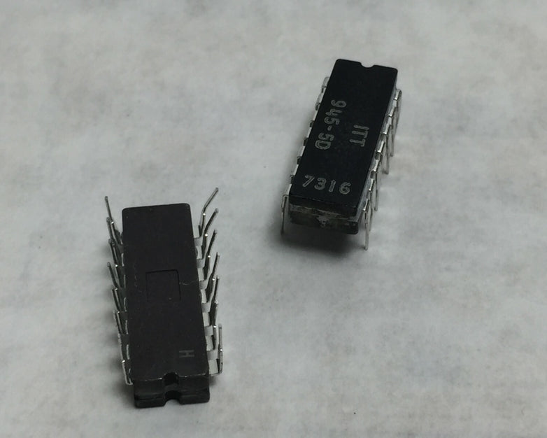 ITT 945-5D Integrated Circuits  Lot of 7 NOS