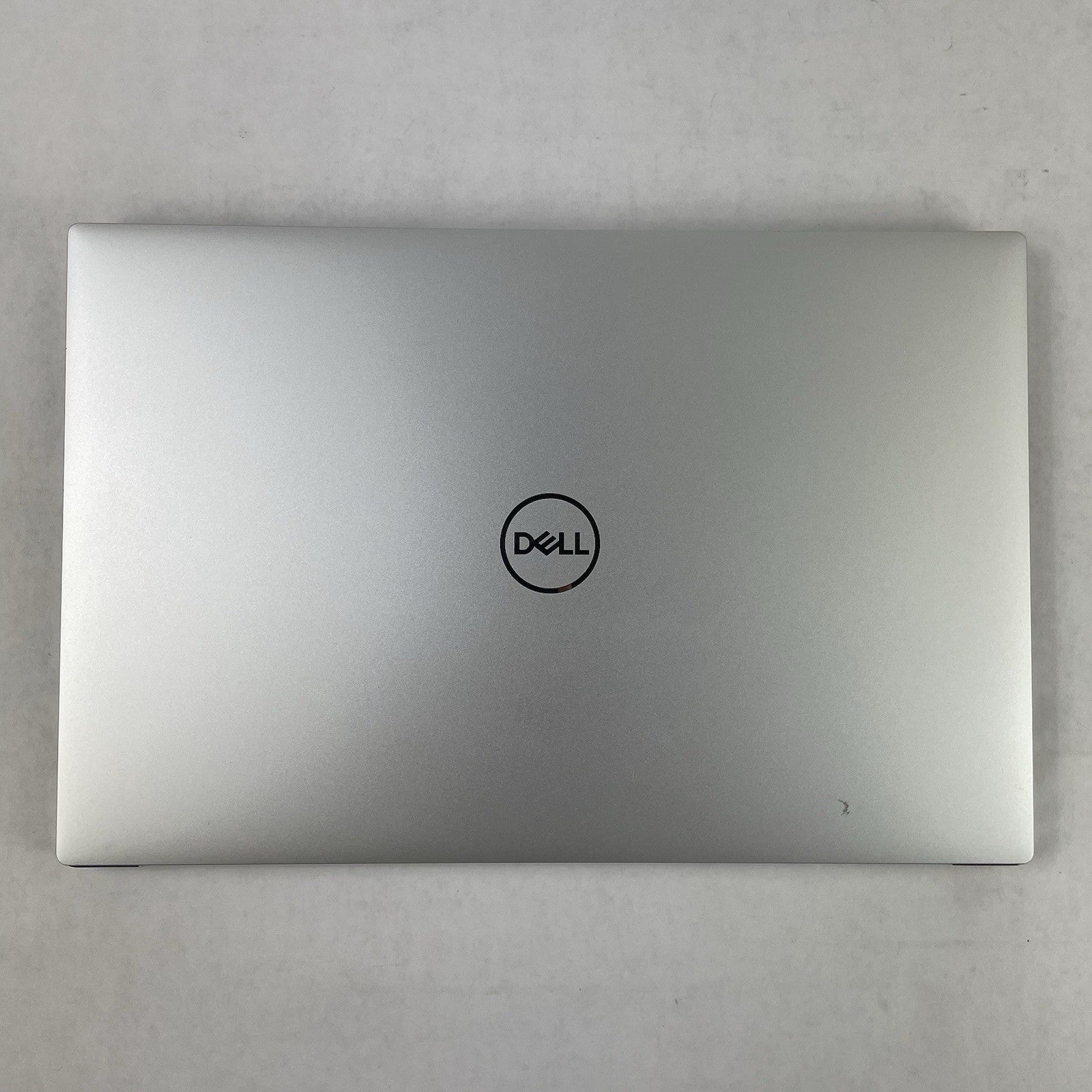 Dell XPS 15 9520 15.6" i7-12700H 2.27 GHz 16 GB RAM RTX 3060TI No SSD/OS/AC12