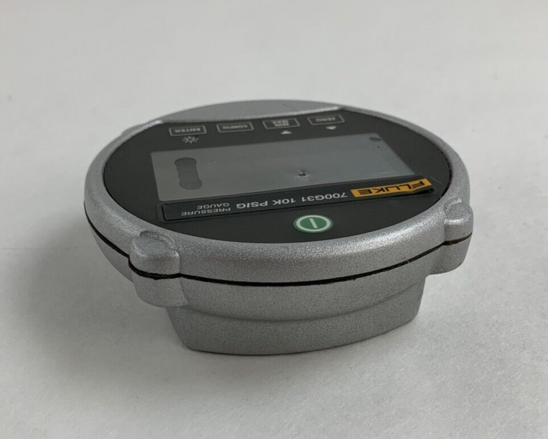 Fluke 700G31 10K PSIG Pressure Gauge Calibrator Cracked Screen Untested