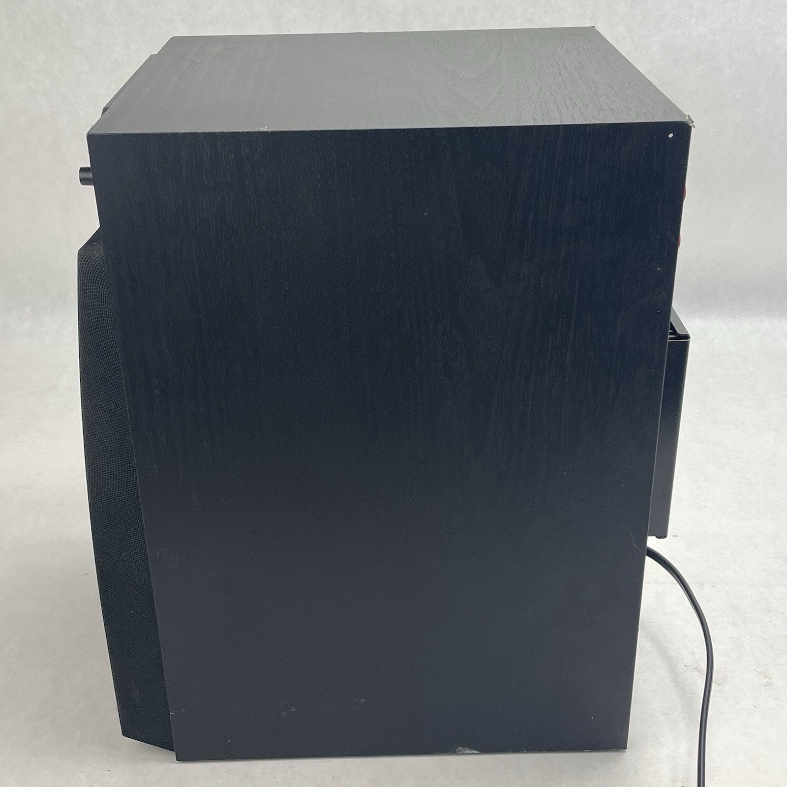 Yamaha YST-SW105 Powered Subwoofer 8" 80W Active Bass Speaker Home Theater7