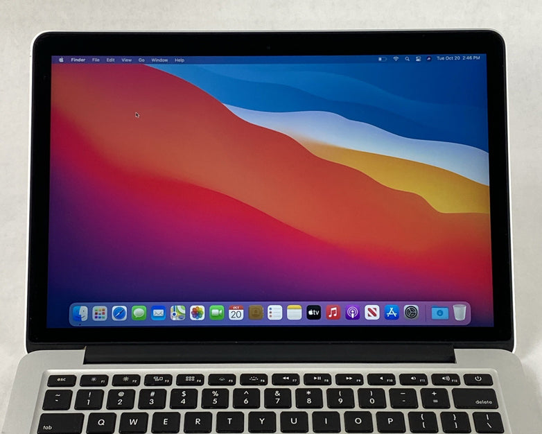 Apple MacBook Pro A1502 2015 Retina 13" 2.70 GHz i5 8 GB RAM 250GB SSD os11.7.10