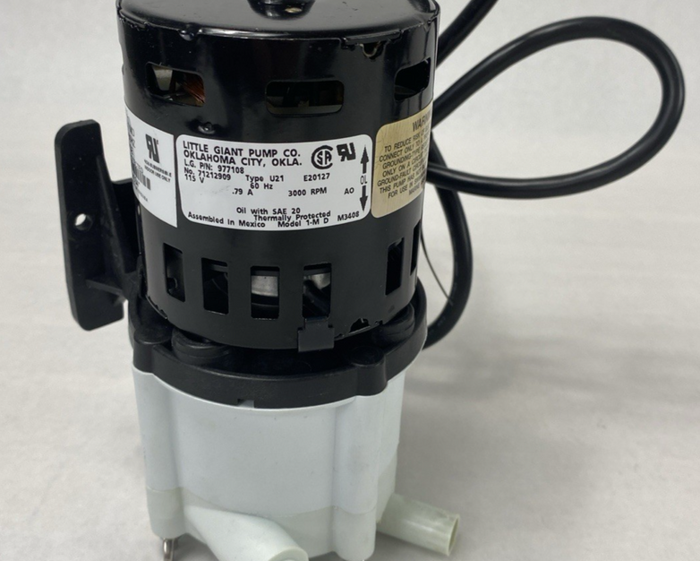 Little Giant 589002 Magnetic Pump Model 1-MD 977108 - Parts or Repair - Lot of 3
