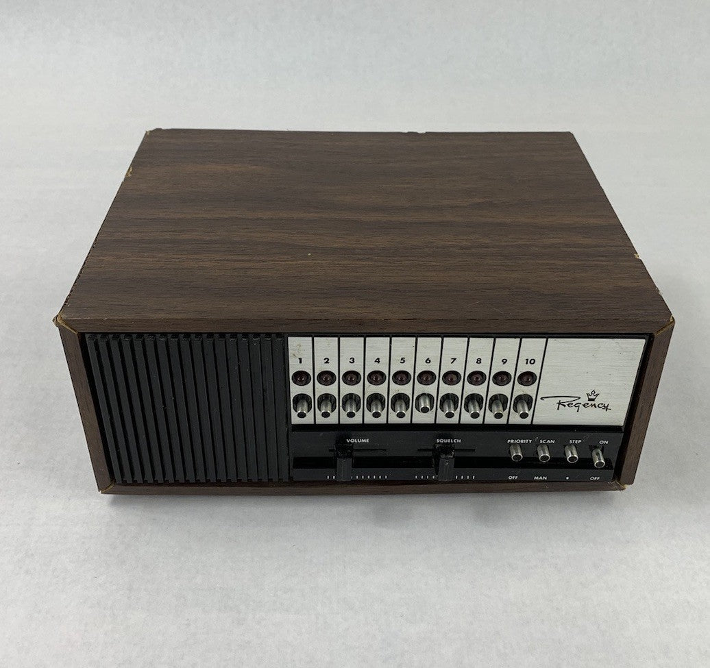 Regency Electronics ACT-E-106 Vintage Radio Scanner Receiver