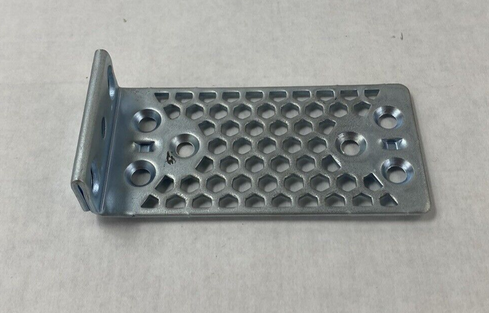 Cisco Rack Mount Server Ears Kit No Screws