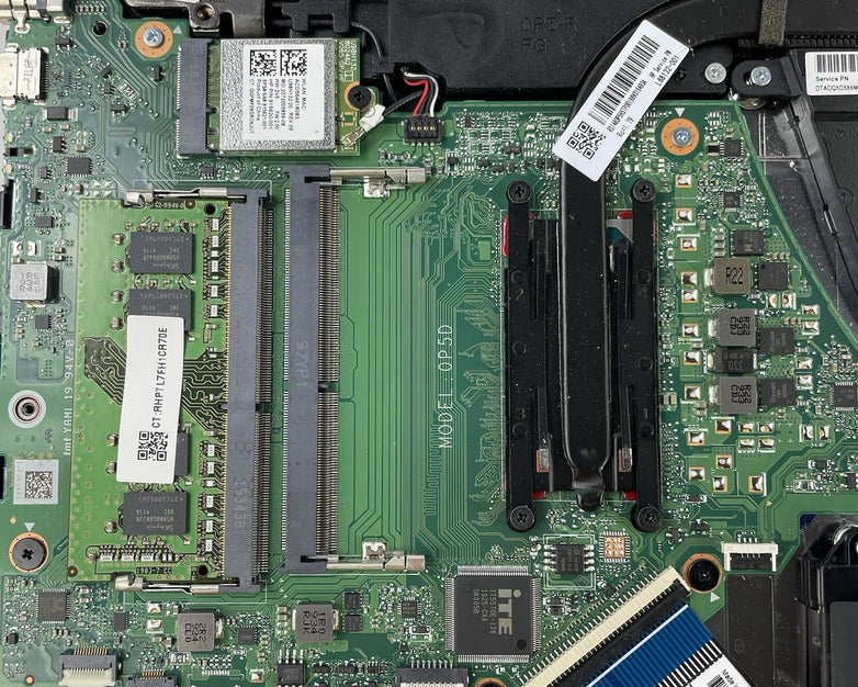 HP 15-dy1731ms 15.6" i3-1005G1 1.20 GHz 8 GB RAM No SSD/OS/AC