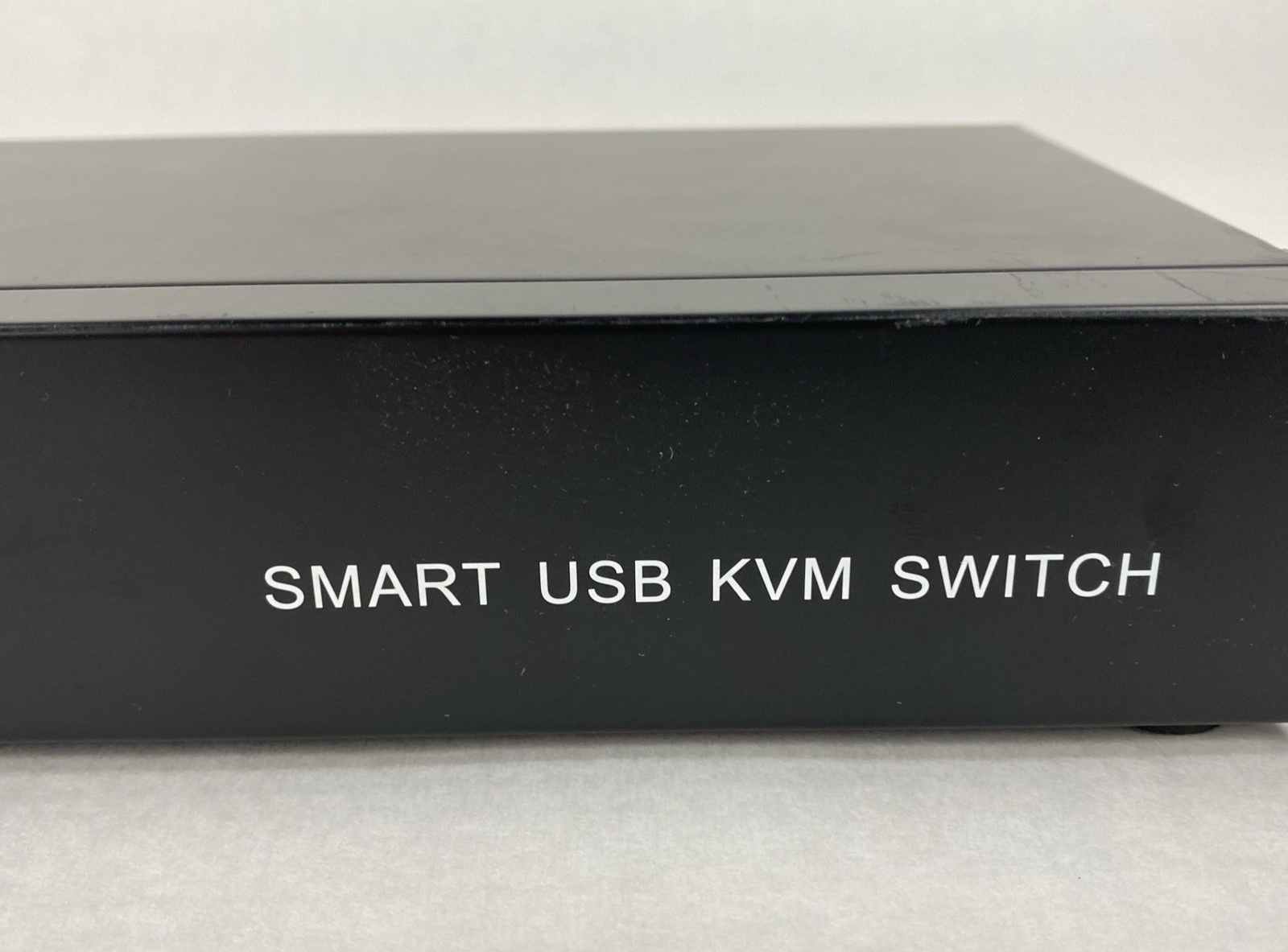 8 Port Smart USB 2.0 KVM Switch