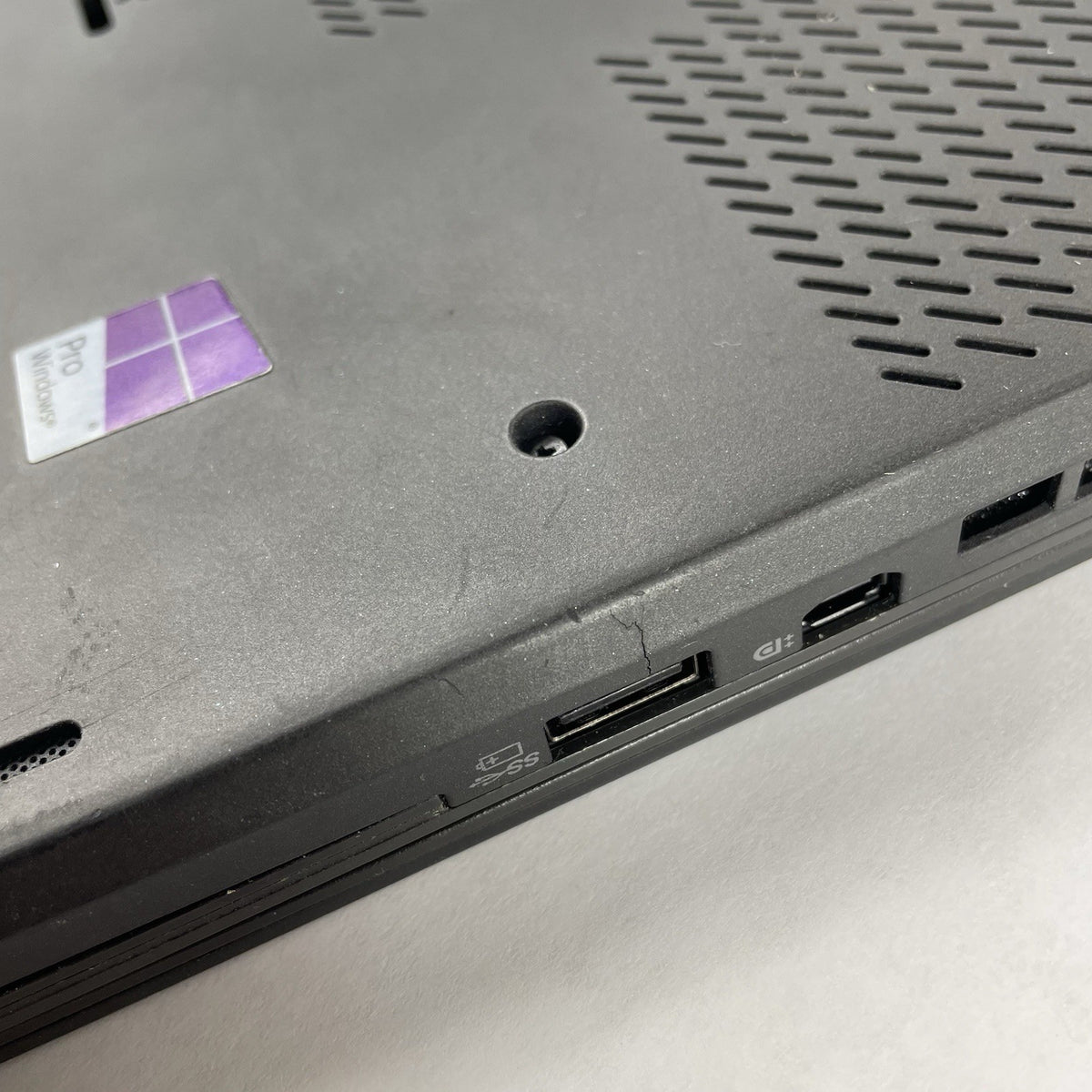 Lenovo ThinkPad T460 14" i5-6300U 2.40 GHz 8 GB RAM No SSD/OS/AC18