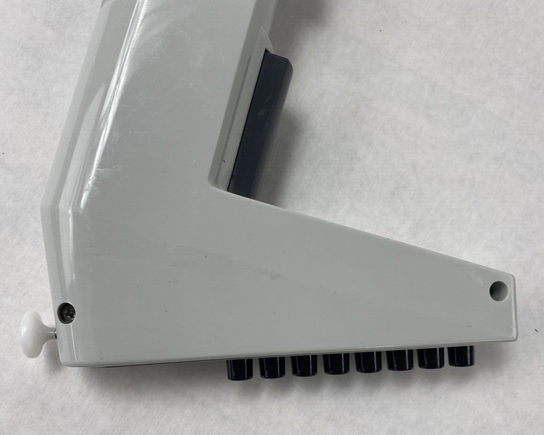 Lot of 4 Thermo Scientific Matrix 1250 uL 8-Channel Electronic Pipette