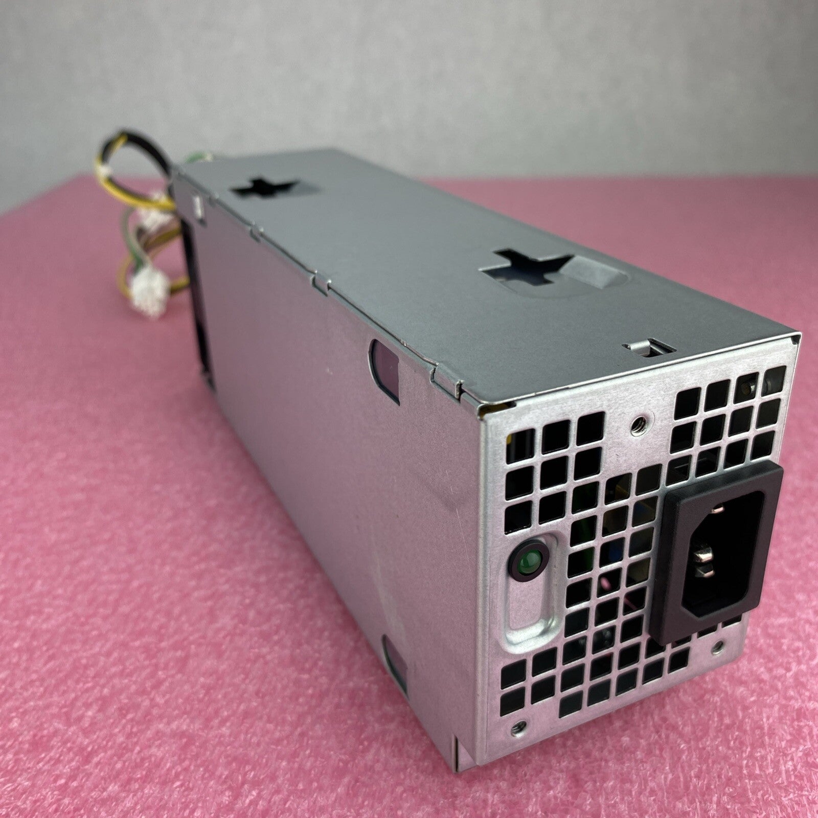 Dell AC260EBM-00 052CKC 80 Plus Bronze Switching Power Supply Tested
