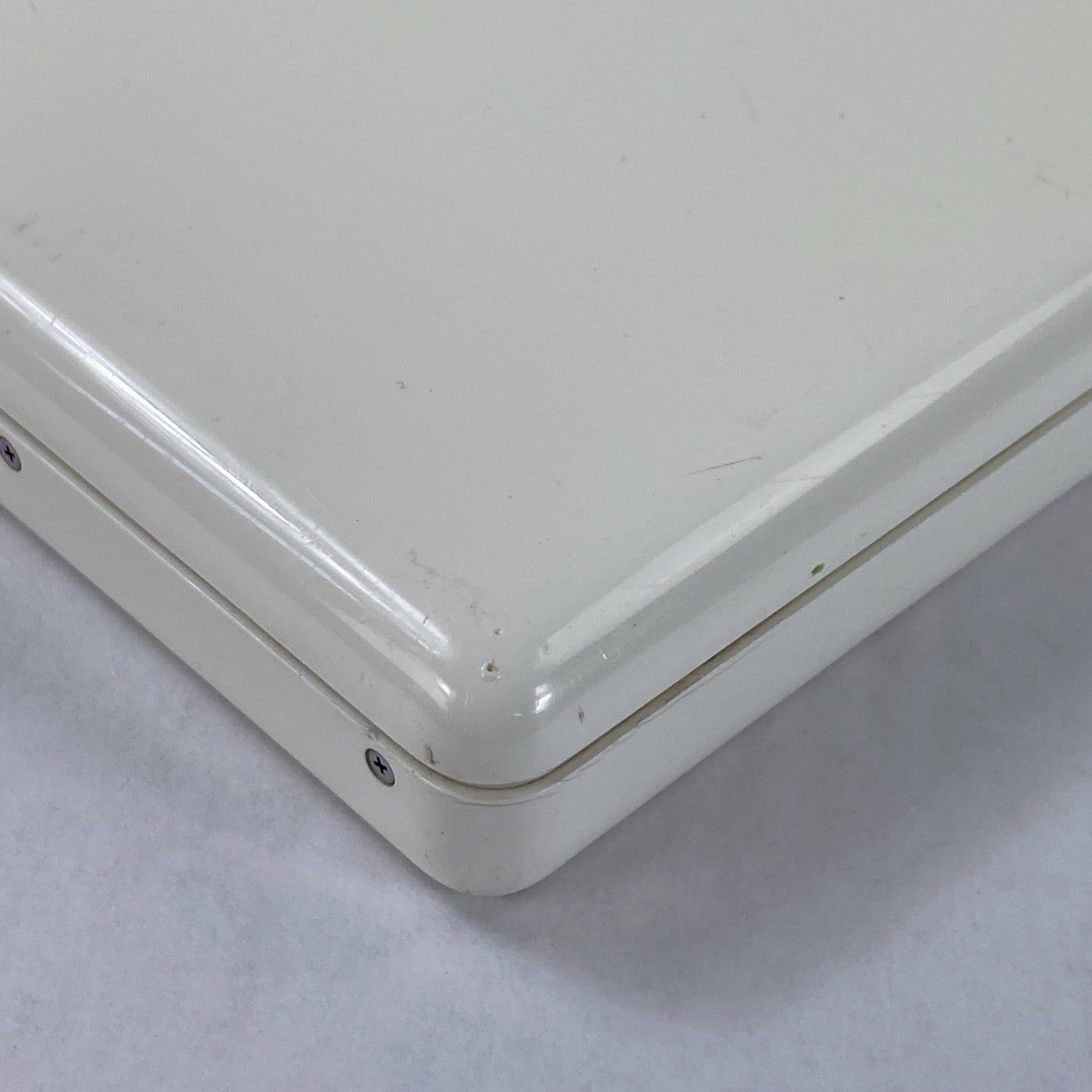 Apple MacBook A1181 2008 13" 2.1GHz Core 2 Duo 1GB RAM No HDD No OS No Battery17