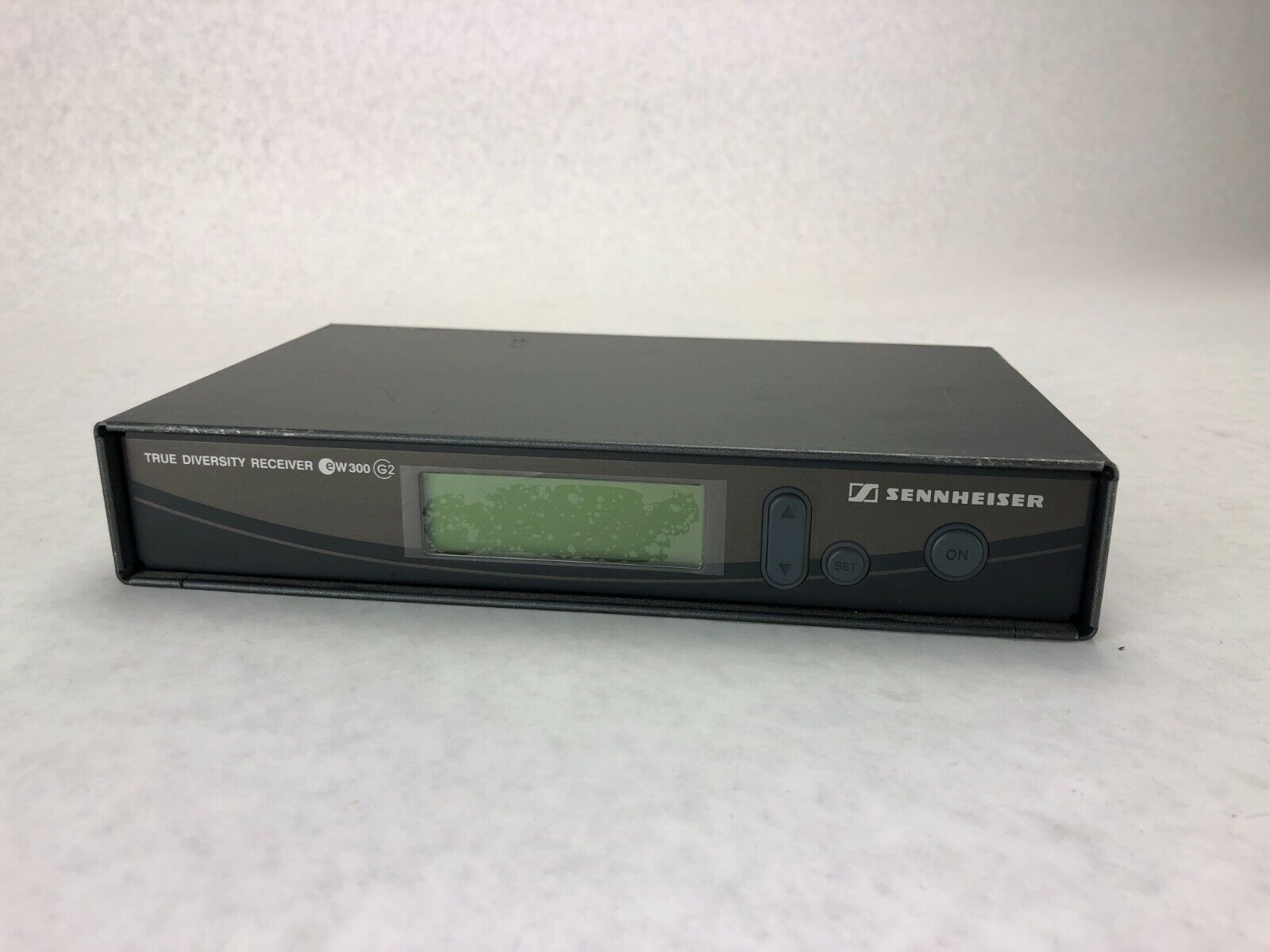 Sennheiser True Diversity Receiver EW300G2 Wireless Microphone System