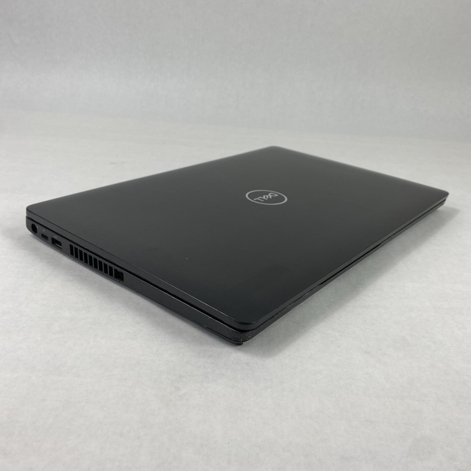 Dell Latitude 5500 Intel Core i5-8365U 1.60 GHz 8GB RAM 15.6" No HDD No OS