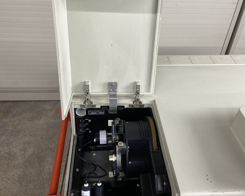 Perkin Elmer Zeeman Atomic Absorption Spectrometer Model 4100ZL