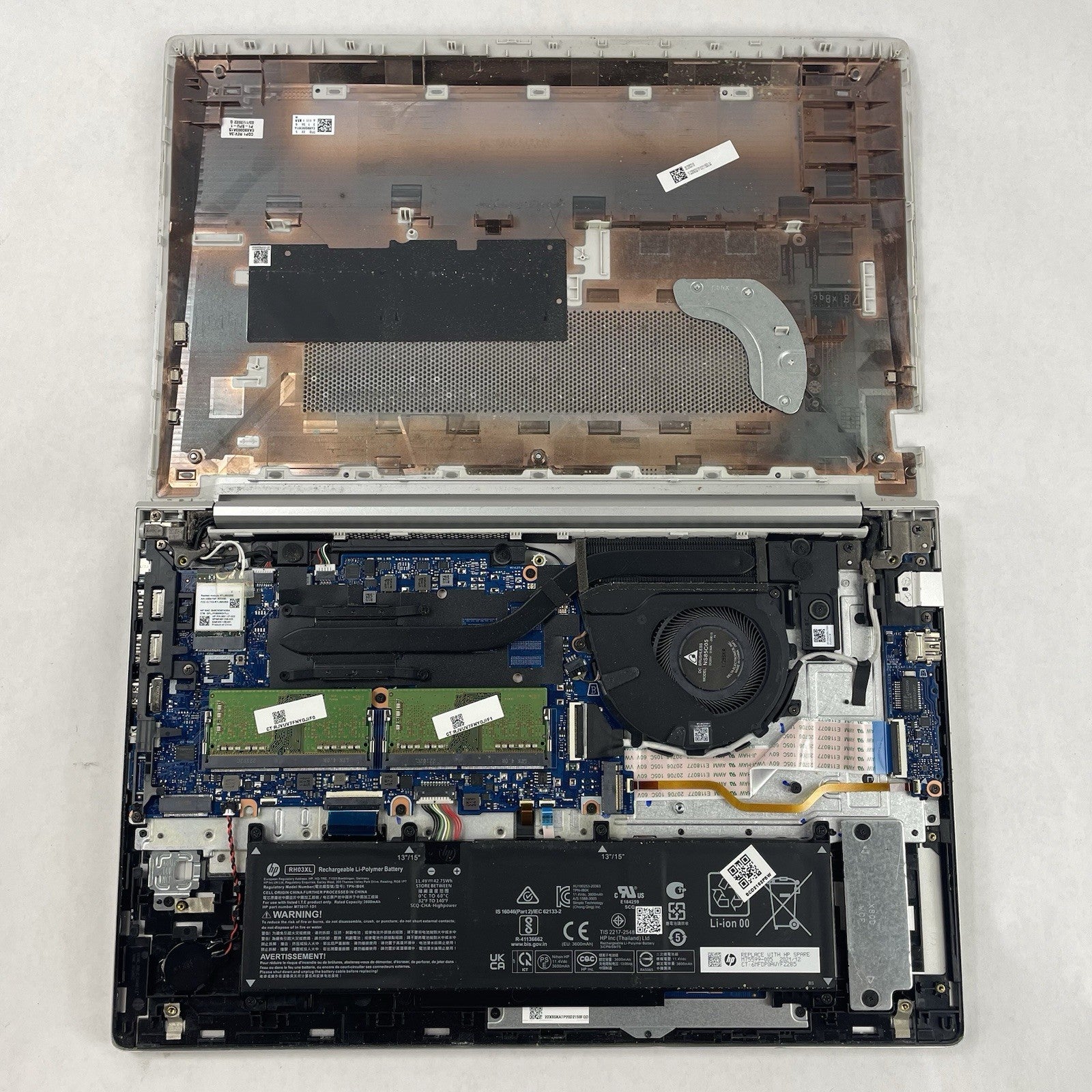 HP ProBook 450 G9 15.6" i7-1255U 4.06 GHz 16 GB RAM No SSD/OS/AC14