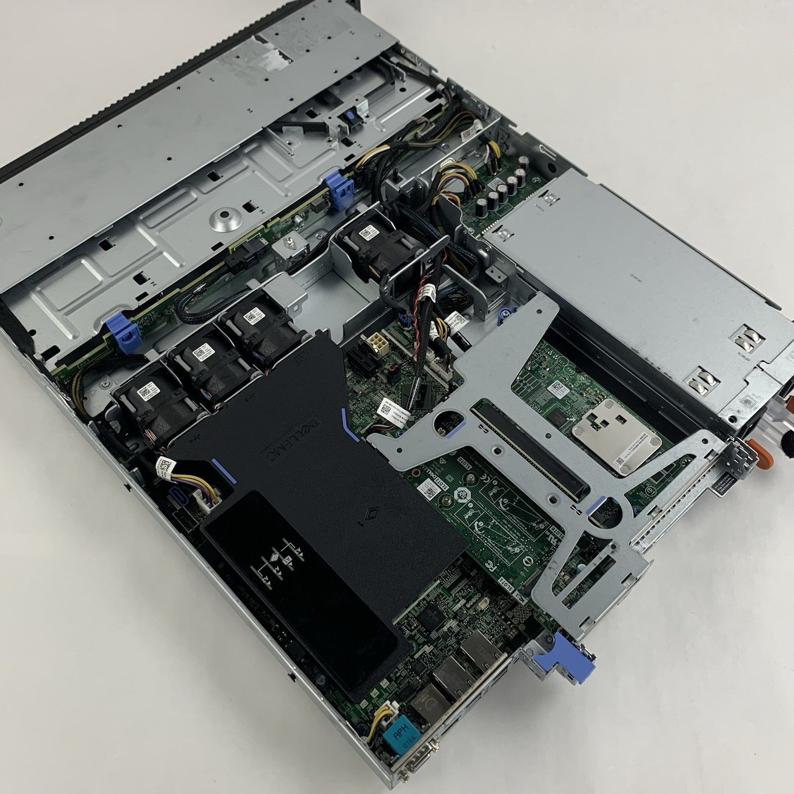 Dell PowerEdge OEMR R340 Server 1x E-2236 3.4 GHz 32 GB Ram H730P No OS No HDD11