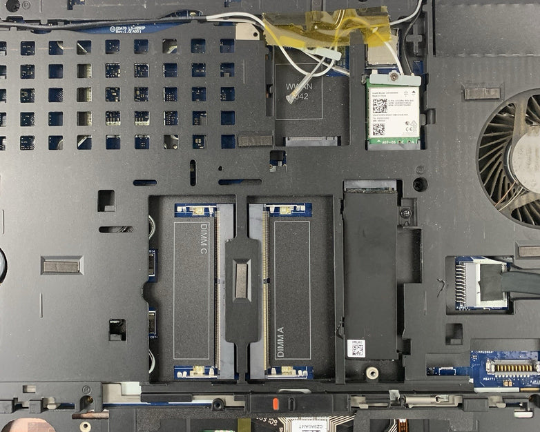 Dell Precision 7740 Intel i7-9850H 2.60 GHz 16 GB RAM 17.3" No HDD No OS No Batt