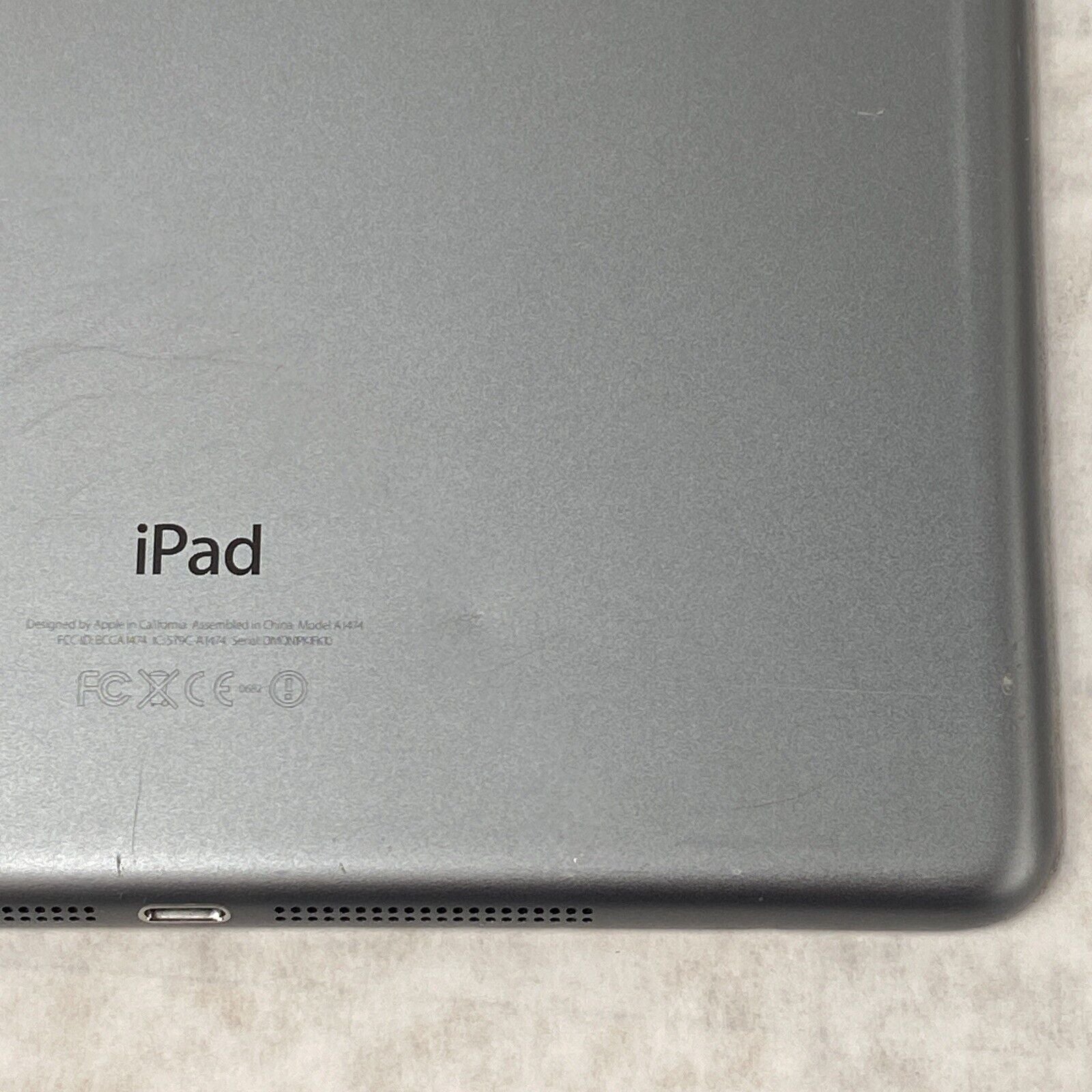 Apple iPad Air 1st Gen A1474 16GB 9.7" WiFi Space Gray Bad Battery Health