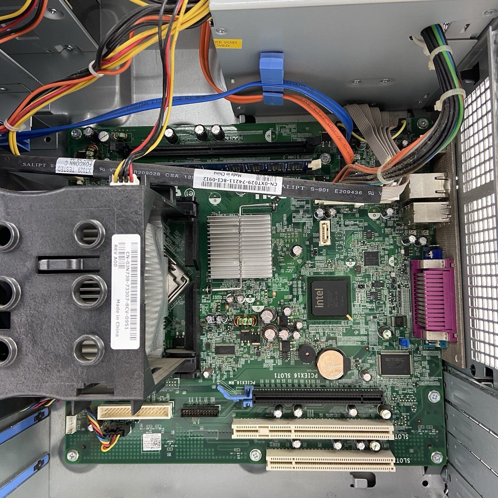Dell Optiplex 360 MT Intel Pentium Dual Core E5200 2.5GHz 2GB RAM No HDD No OS12