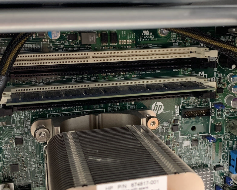 HP Proliant ML310e Gen8 v2 Server Xeon E3-1220 V3 3.1 GHz 8 GB Ram No HDD No OS