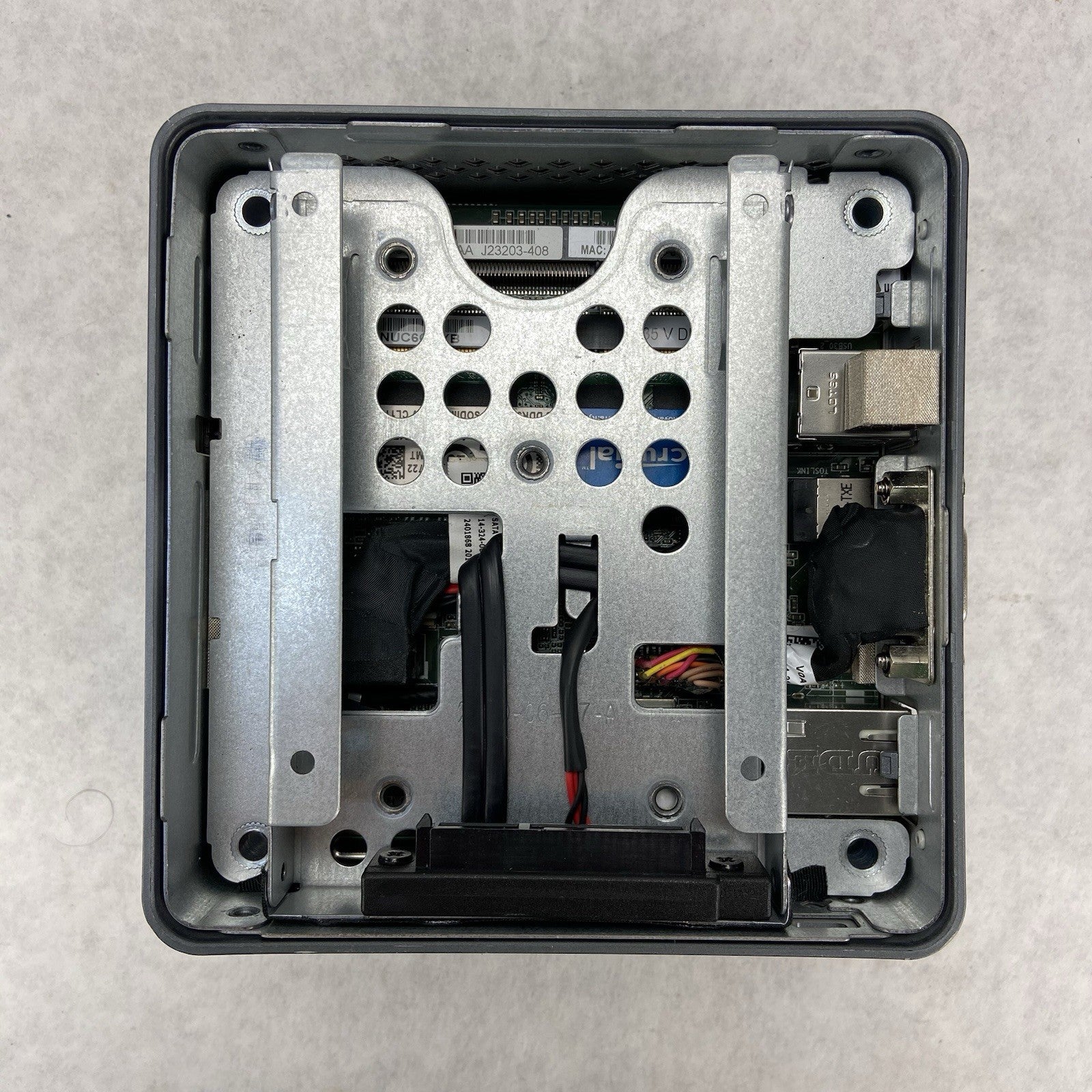 Intel NUC6CAY Micro Intel Celeron J3455 1.5GHz 8GB RAM No HDDOSAC6