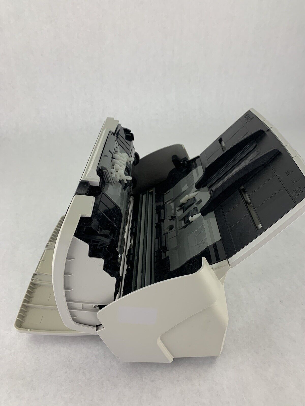 Fujitsu fi-6130 Desktop Printer and Scanner with Back Paper Guide Bad Rollers