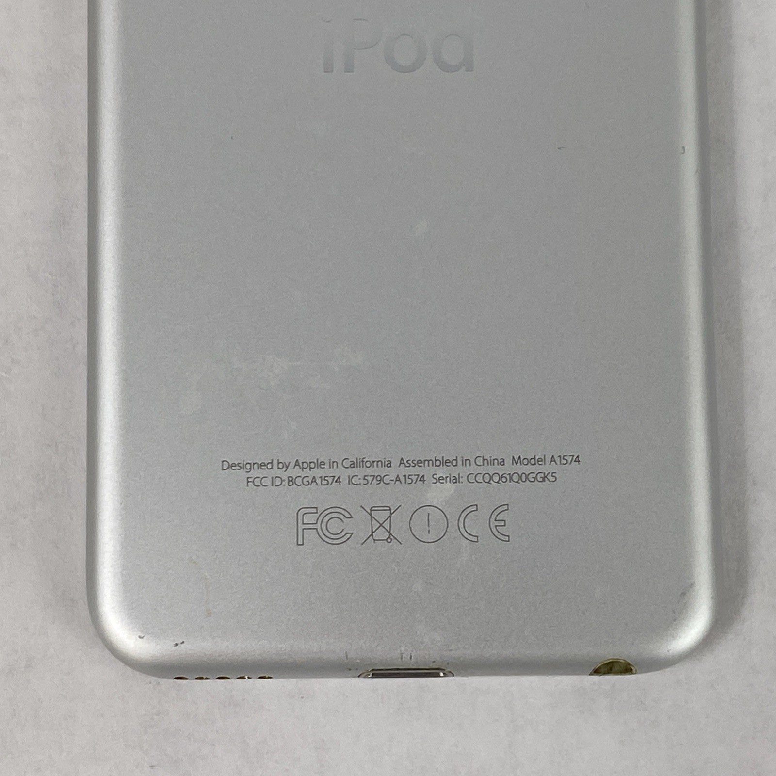 Apple iPod Touch 6th Gen A1574 16GB 4" Silver IOS 12.5.712