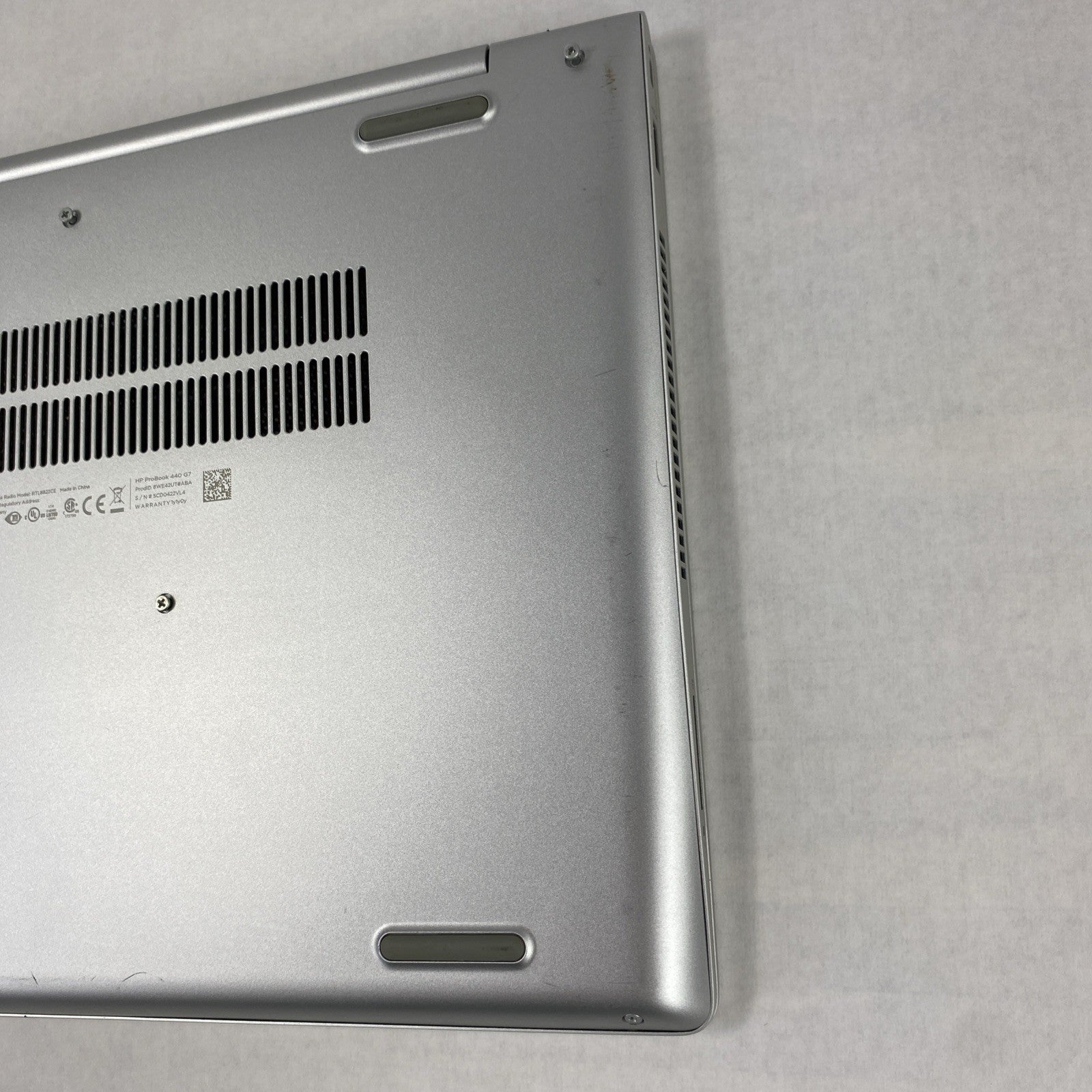 HP ProBook 440 G7 14" Touch Core i5-10210U 1.60 GHz 8 GB RAM No HDD No OS