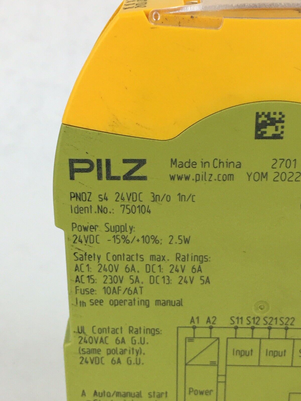 PILZ PNOZ s4 24VDC 3 n/o 1 n/c 750104 Untested